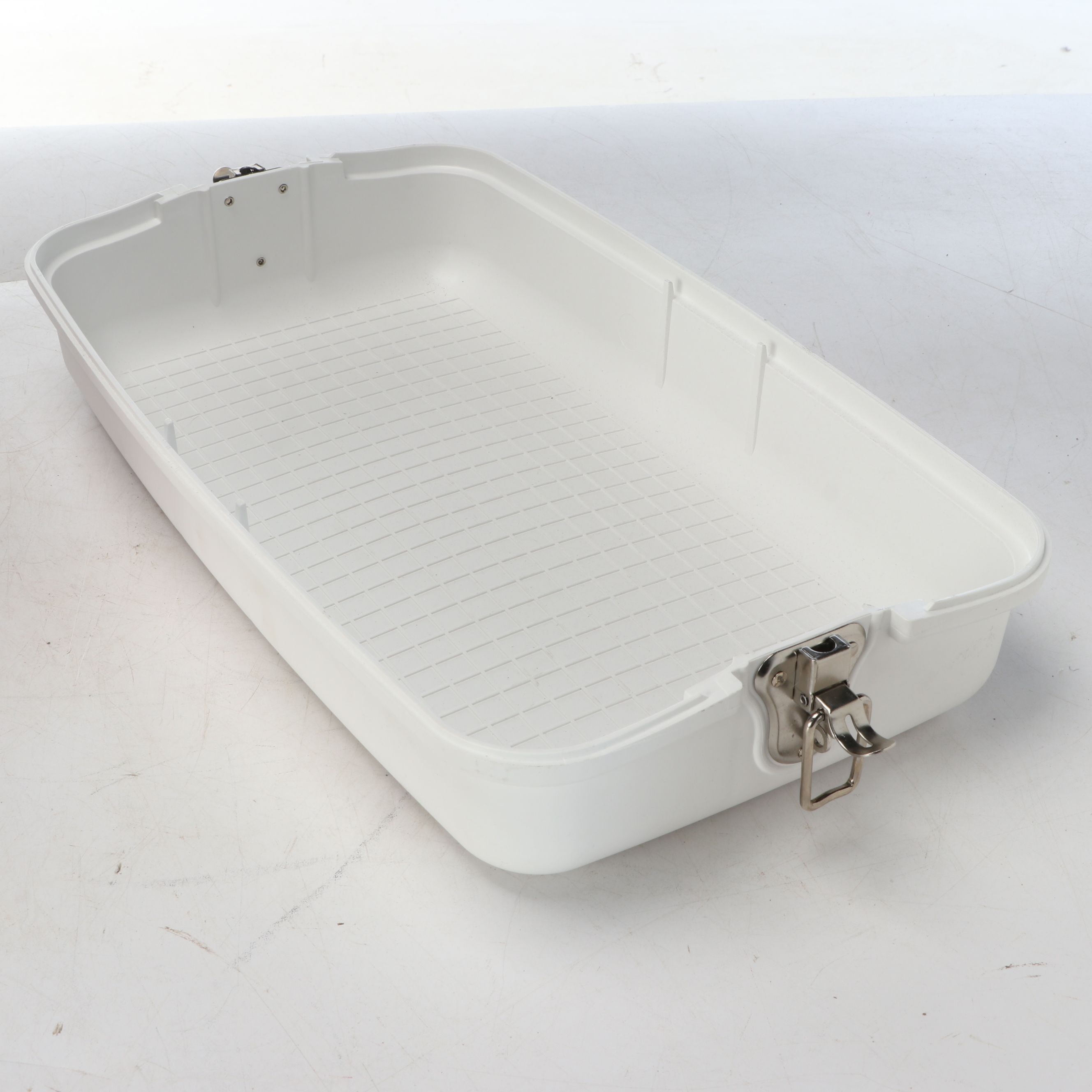 Singer Heavy Duty Sewing Machine with Case