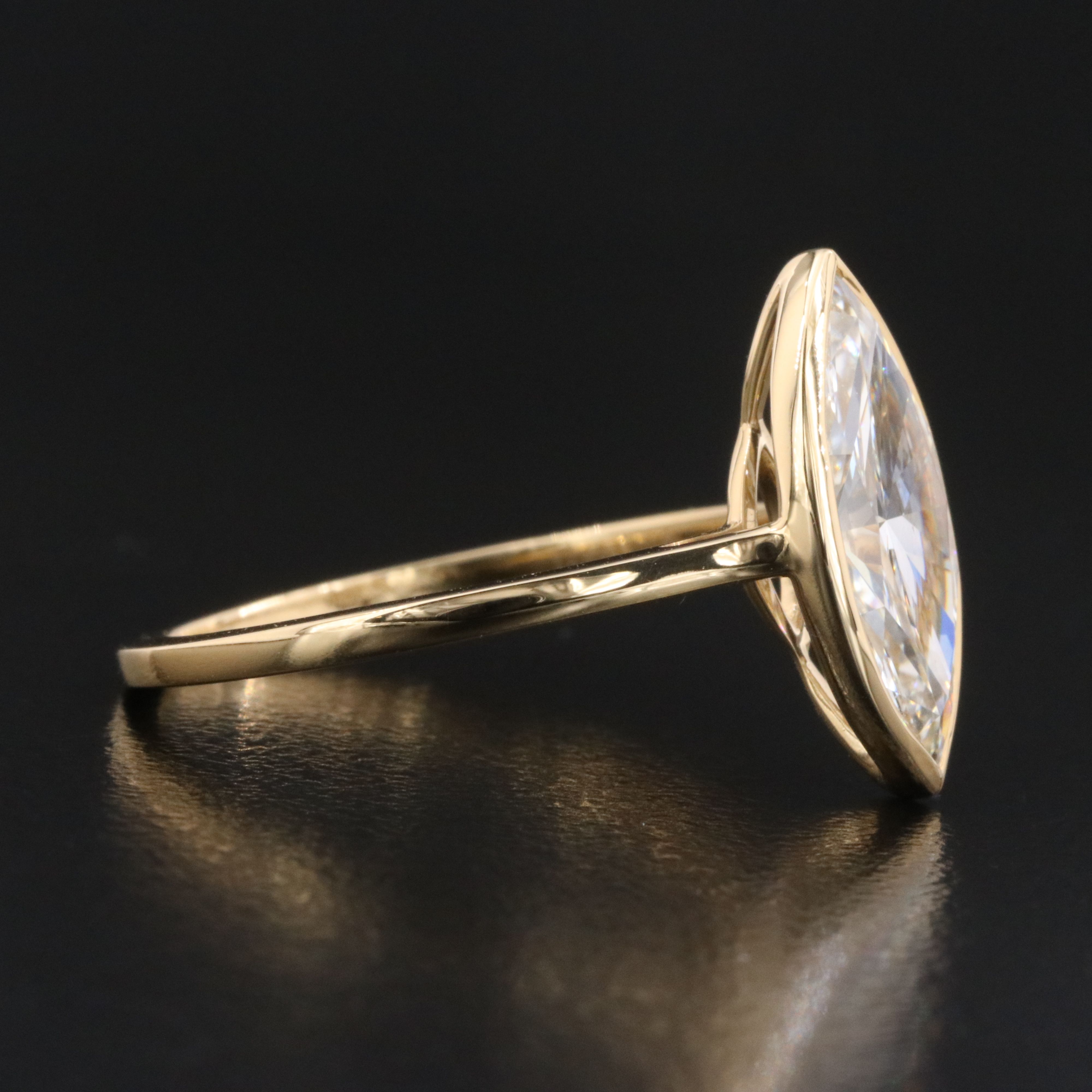 18K 1.99 CT Lab Grown Diamond Solitaire Ring with IGI Report