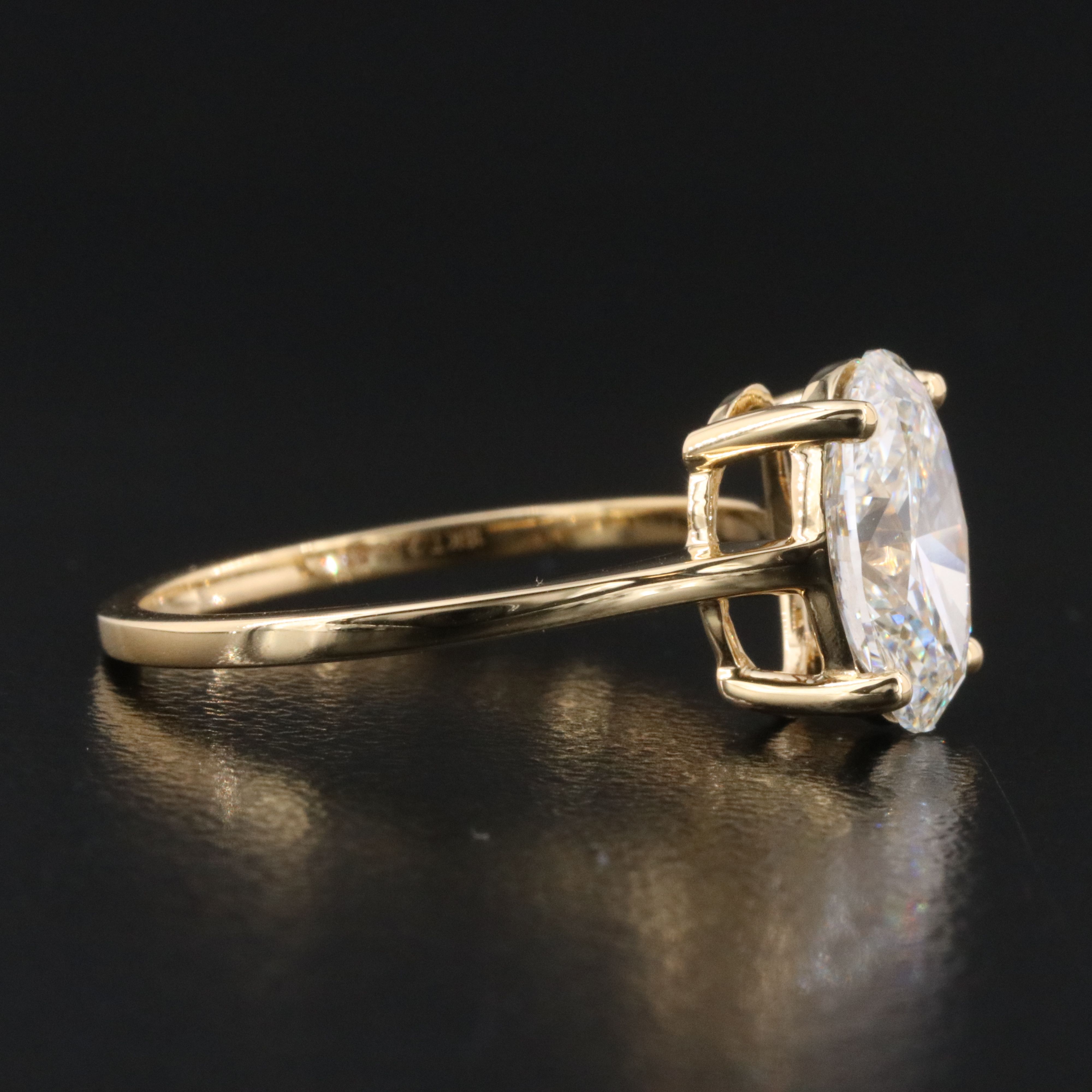 18K 2.05 CT Lab Grown Diamond Ring with IGI Report