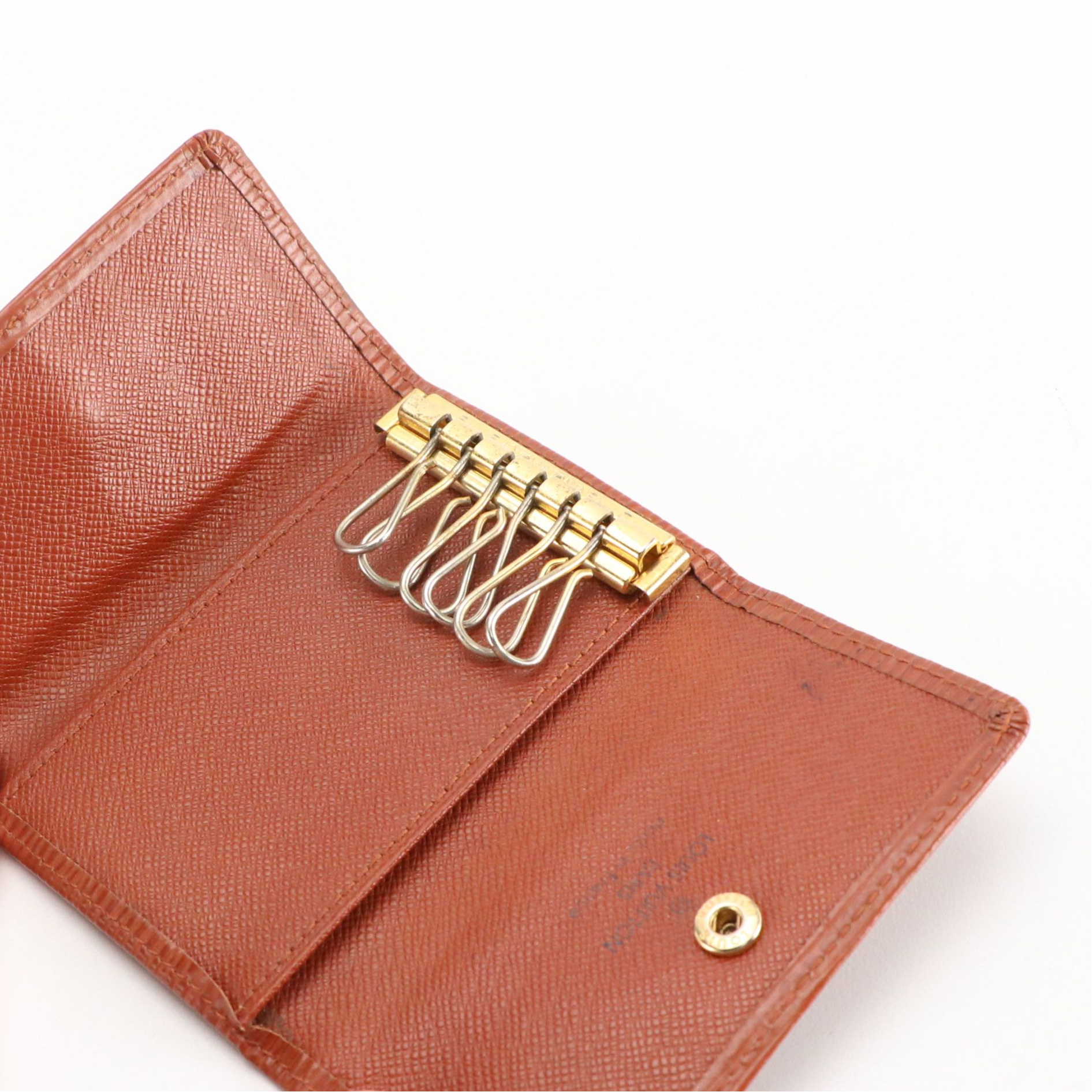 Louis Vuitton 6-Hook Key Holder in Kenyan Fawn Epi Leather
