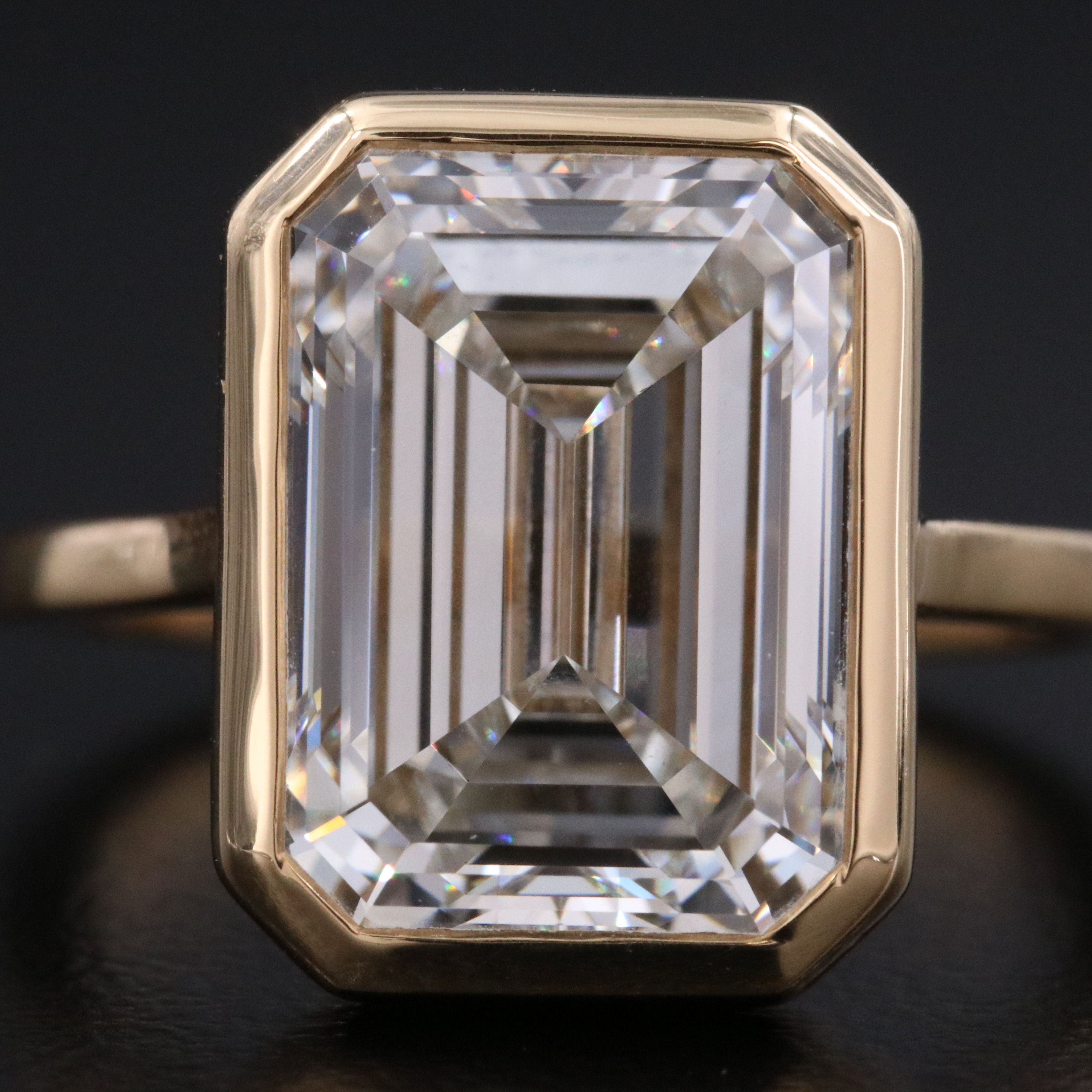 18K 6.76 CT Lab Grown Diamond Solitaire Ring with IGI Report