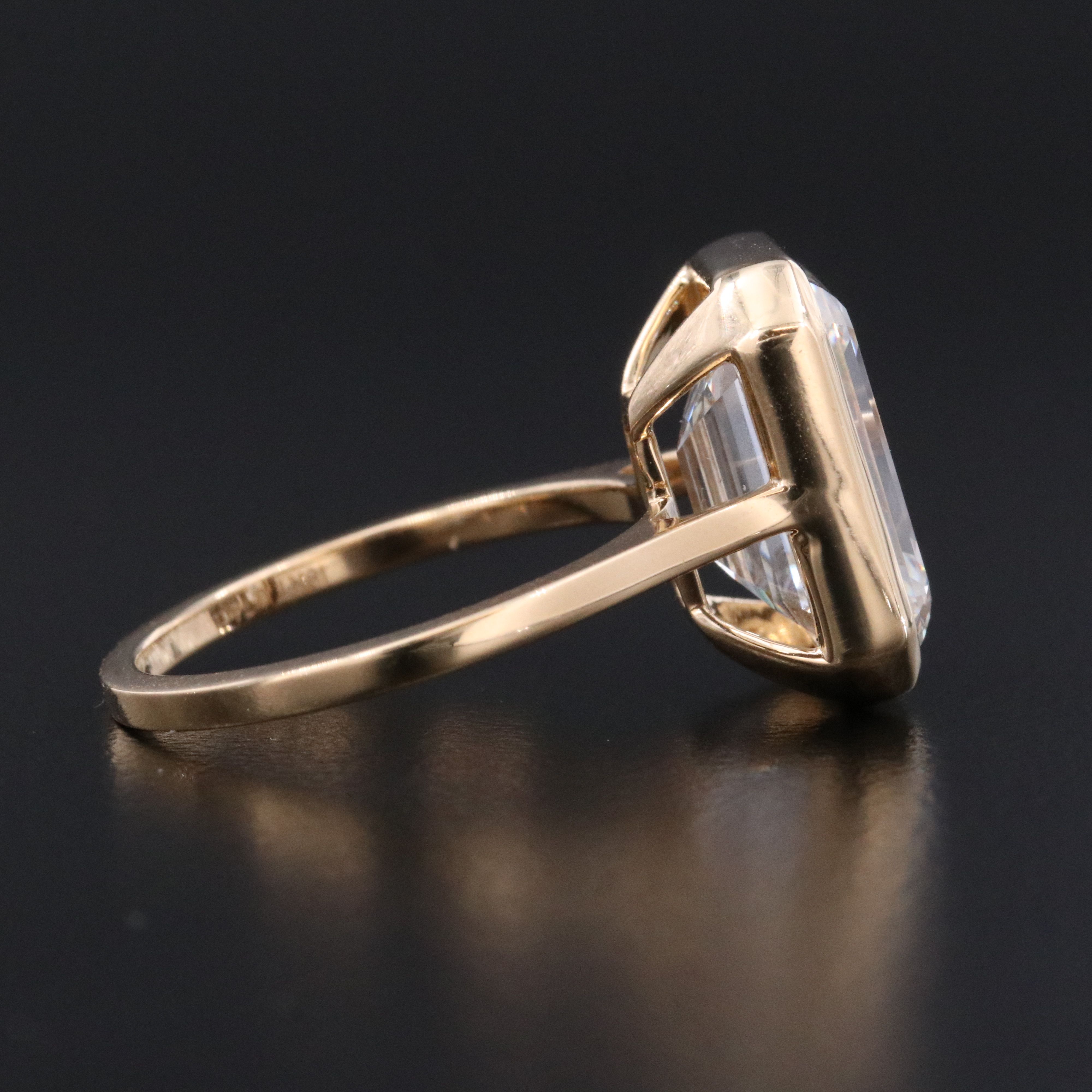 18K 6.76 CT Lab Grown Diamond Solitaire Ring with IGI Report