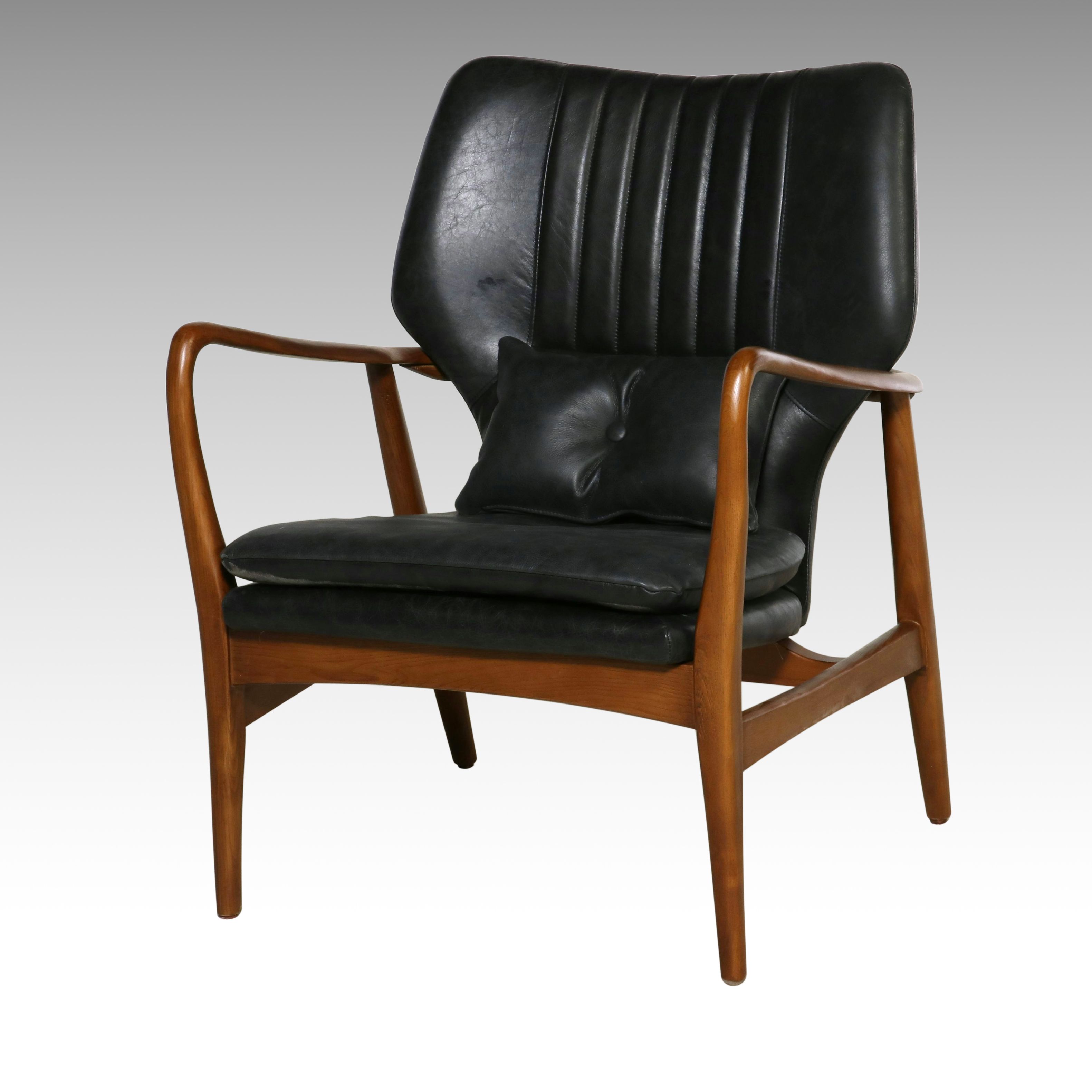 Contemporary Danish Modern Style Black Leather Lounge Chair