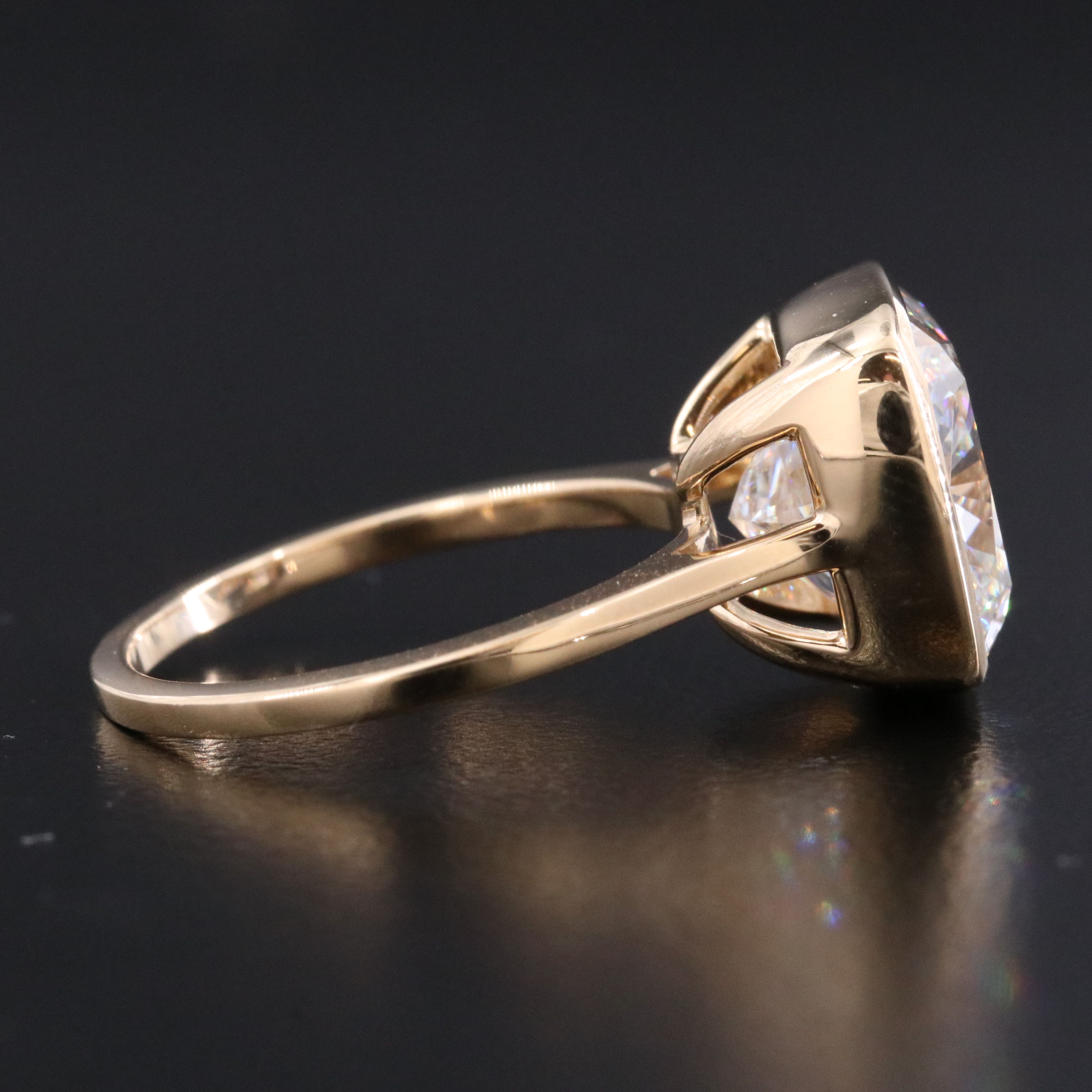 18K 7.15 CT Lab Grown Diamond Solitaire Ring with IGI Report