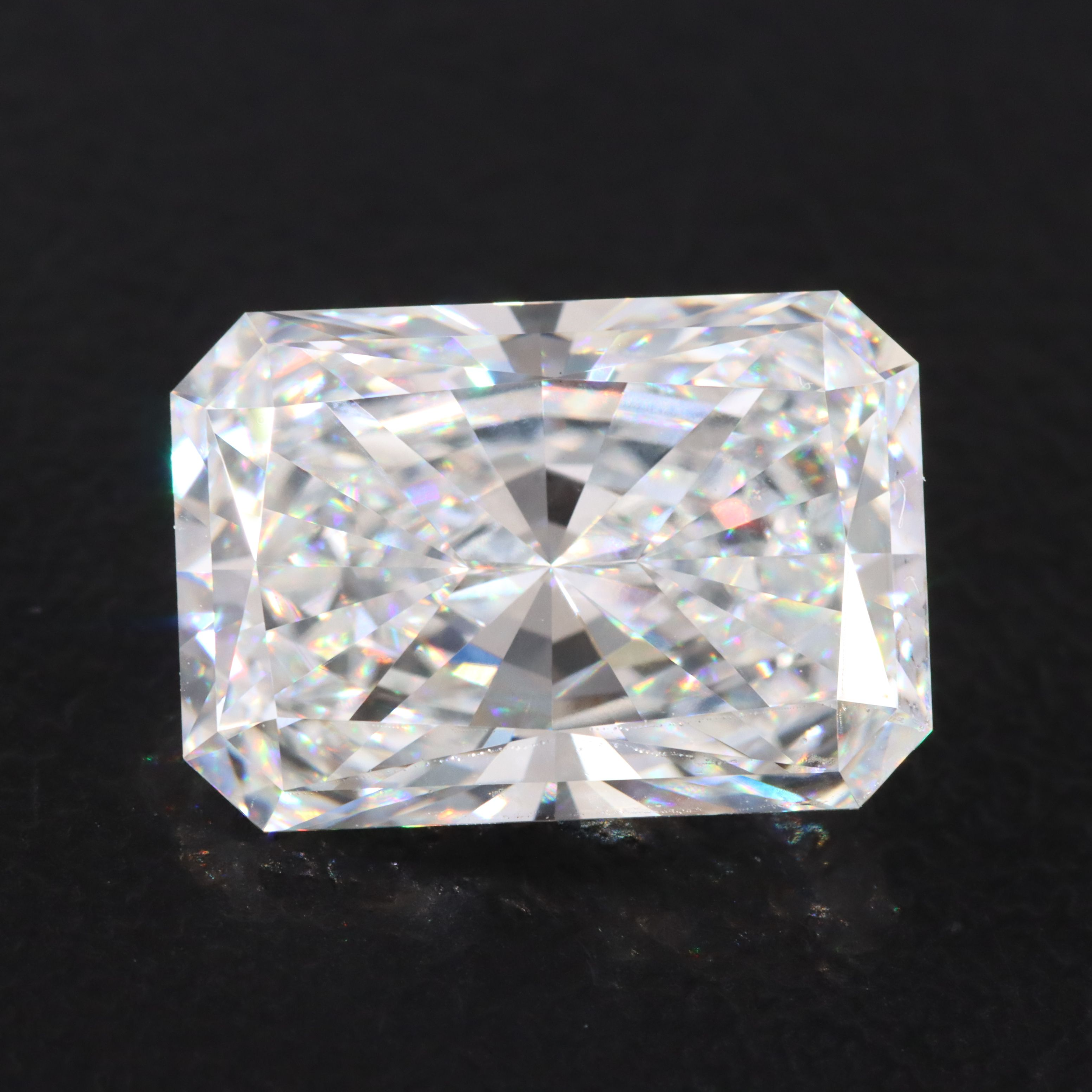Loose 5.04 CT Lab Grown Diamond with IGI Report