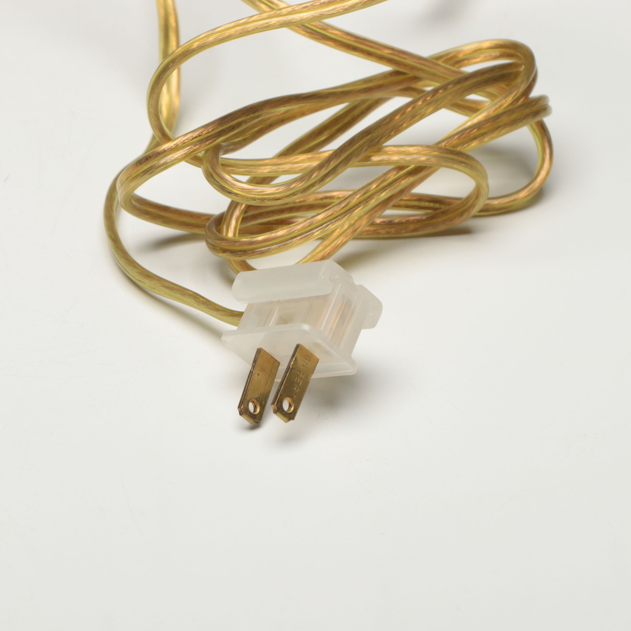 Urn Shaped Tropical Bird Table Lamp