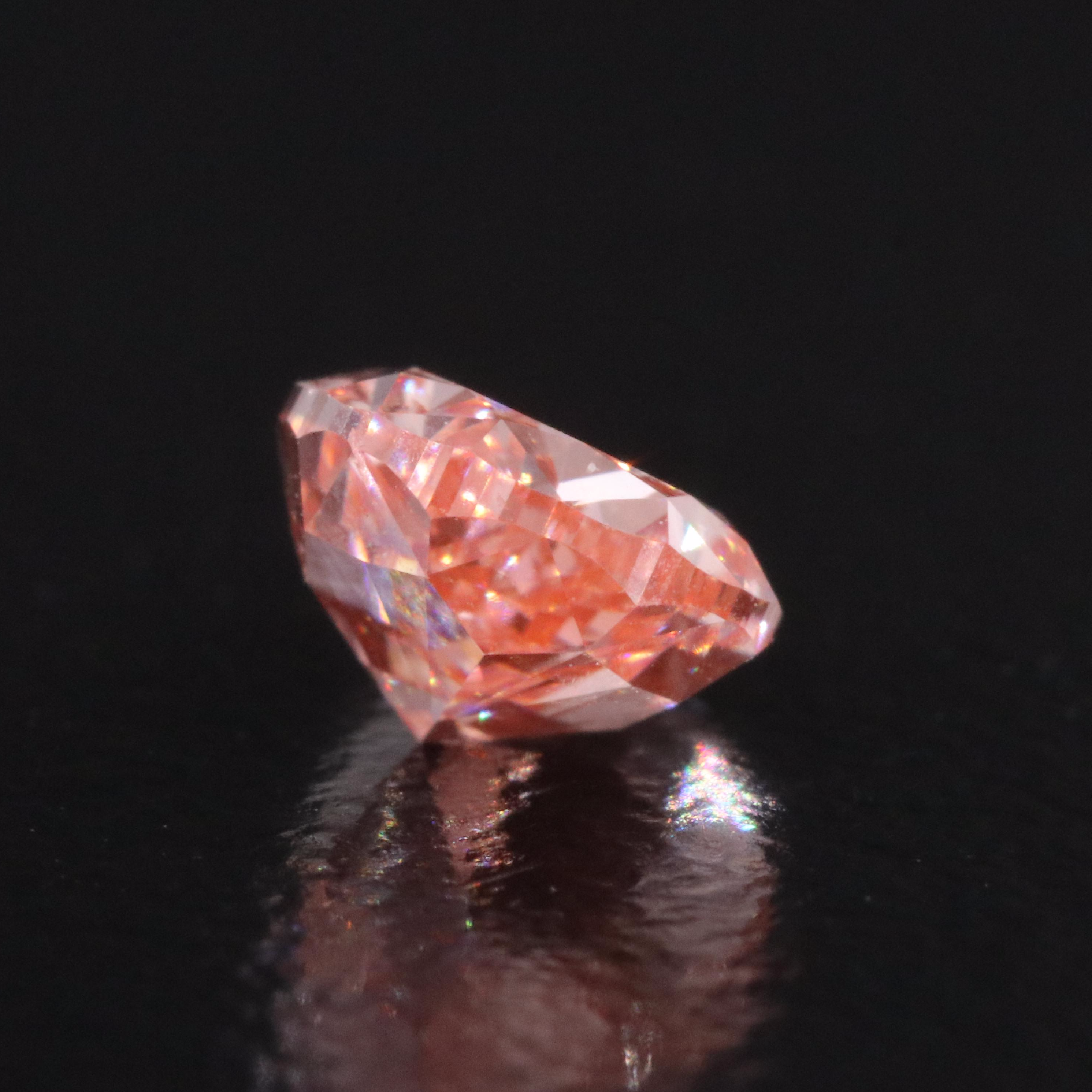 Loose 1.02 CT Lab Grown Fancy Vivid Pink Diamond with IGI Report