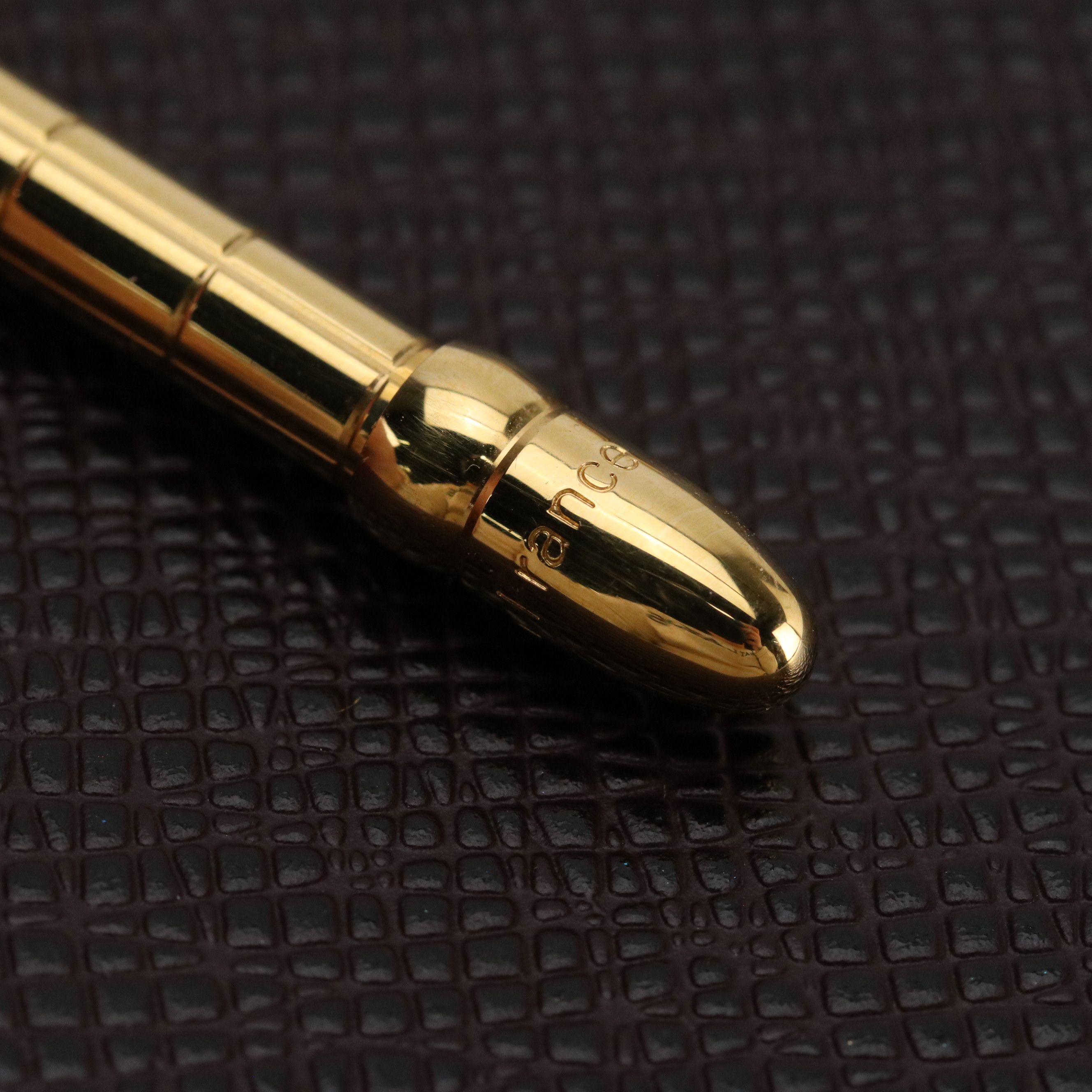 Louis Vuitton Small Ring Agenda Cover in Bordeaux Taïga Leather w/ Accessories