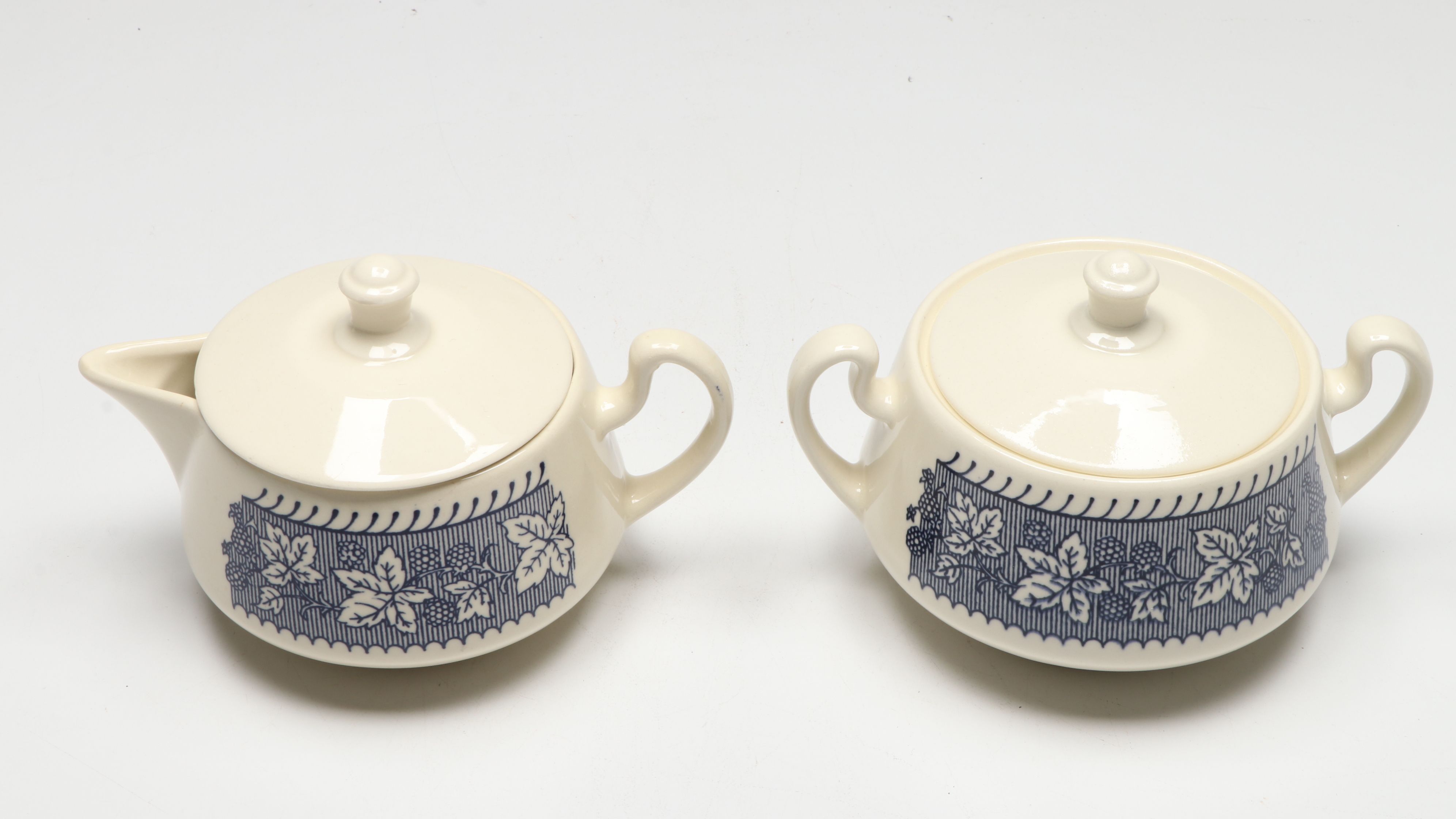 Homer Laughlin "Shakespeare Country Blue" Ceramic Dinnerware