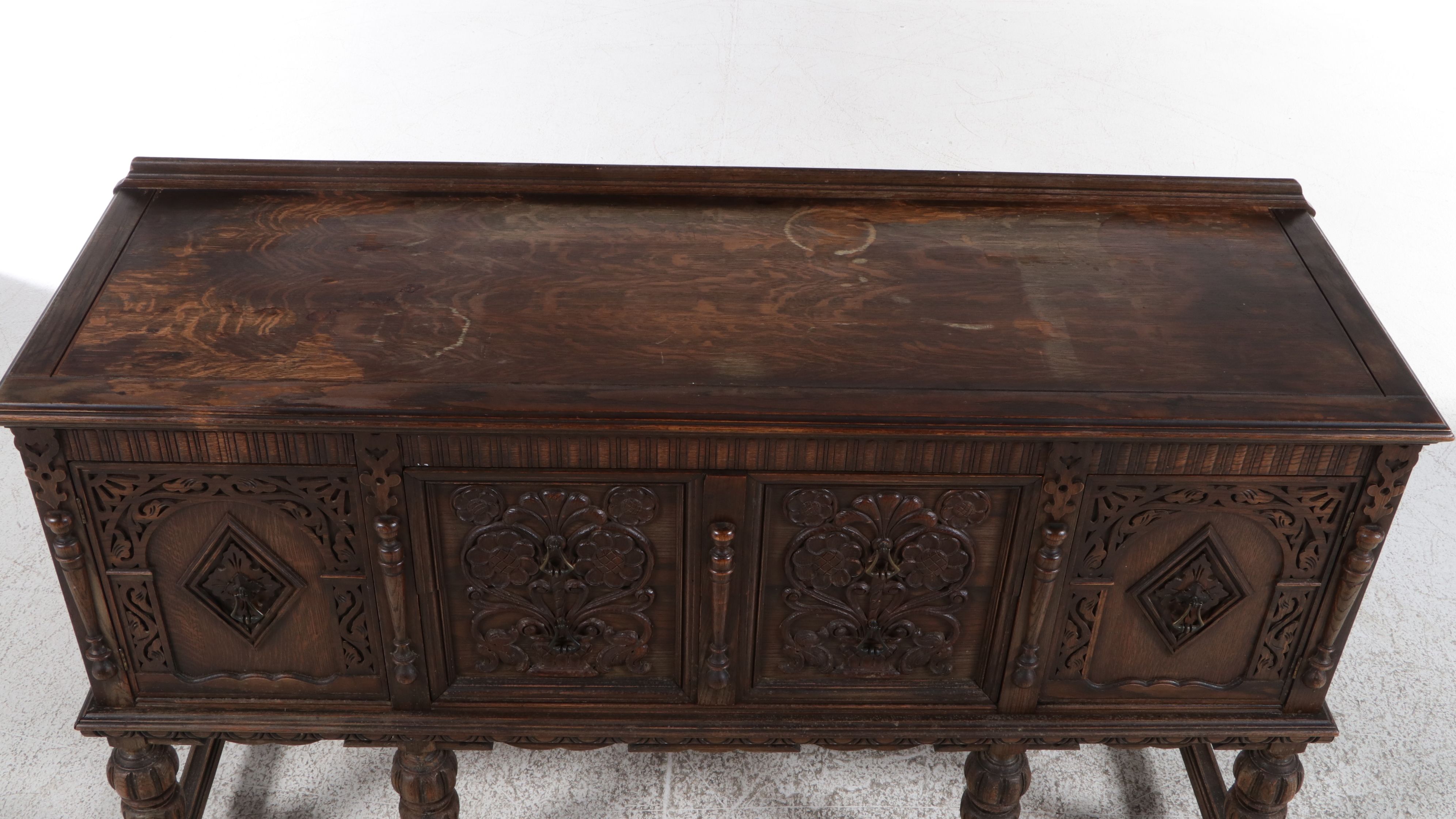 Jacobean Revival Oak Buffet, Early 20th Century