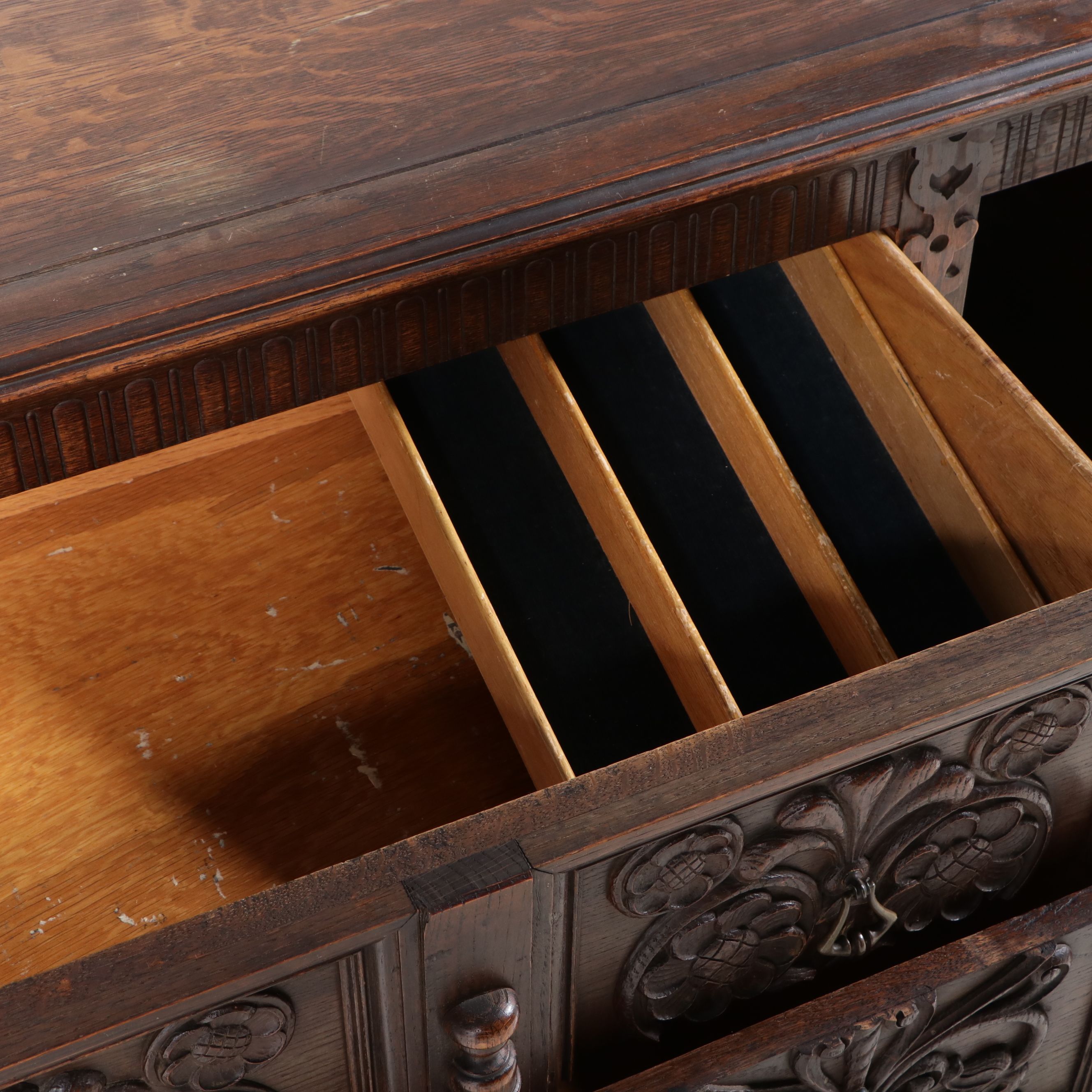 Jacobean Revival Oak Buffet, Early 20th Century