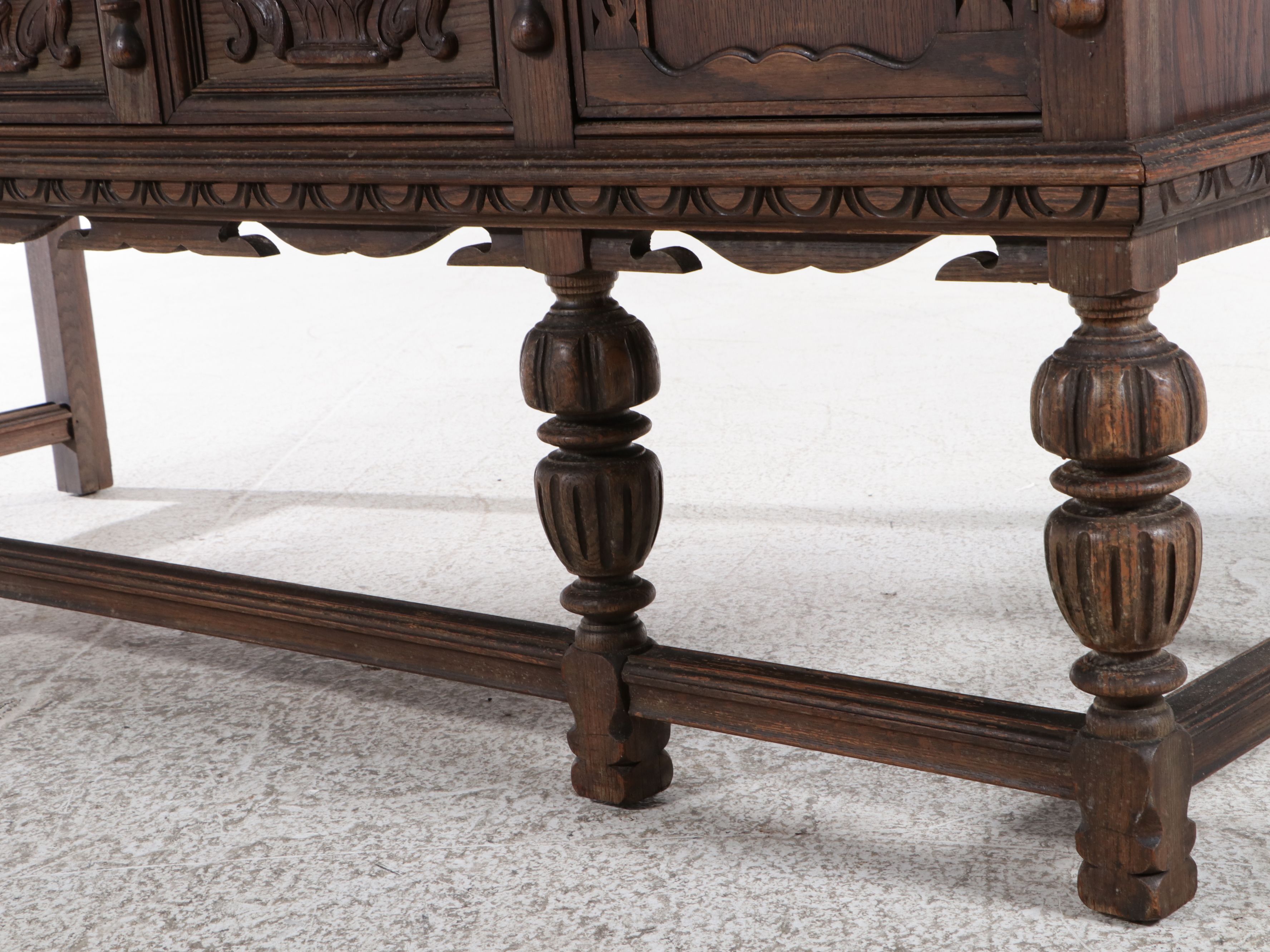 Jacobean Revival Oak Buffet, Early 20th Century