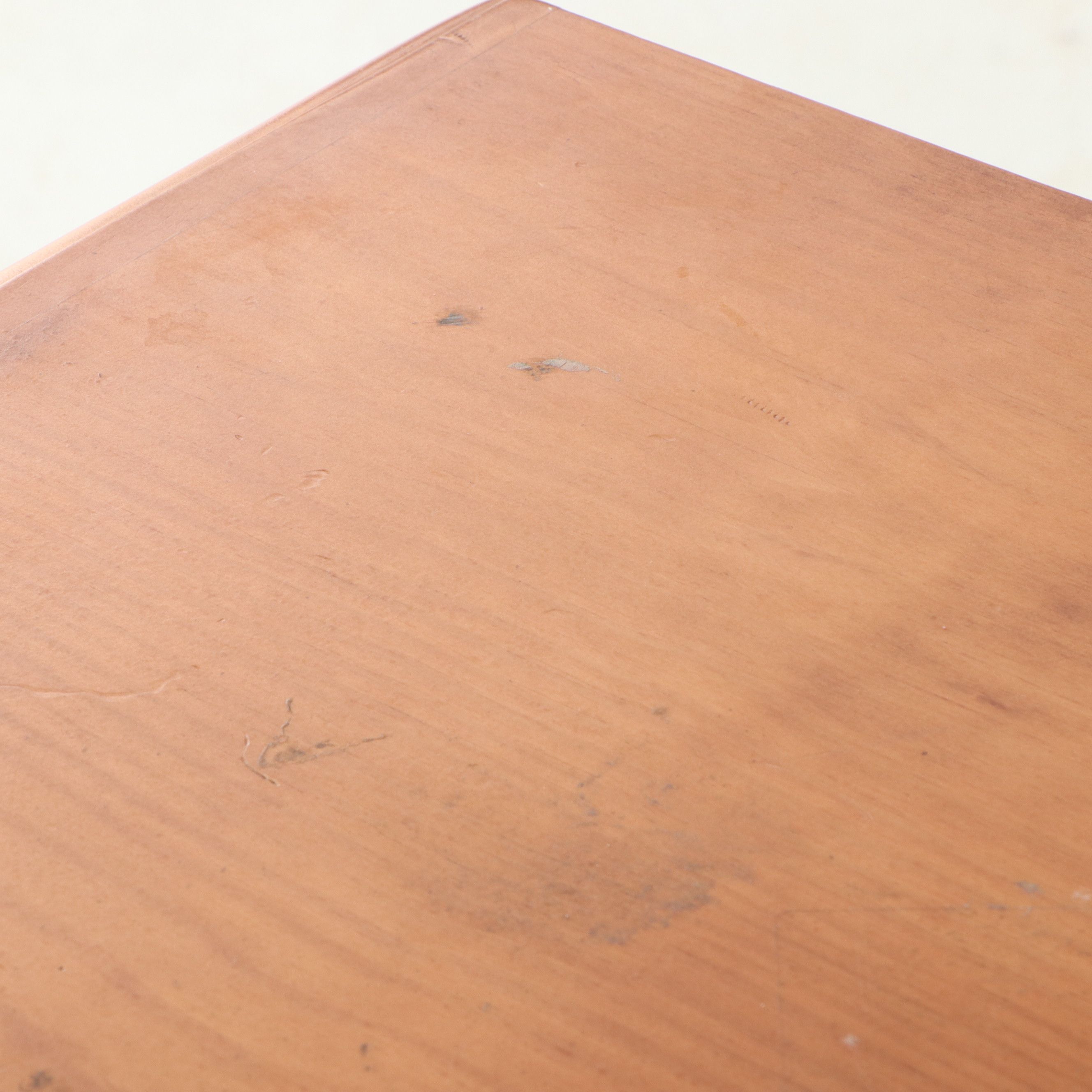 Colonial Style Pine Dresser with Center Cabinet