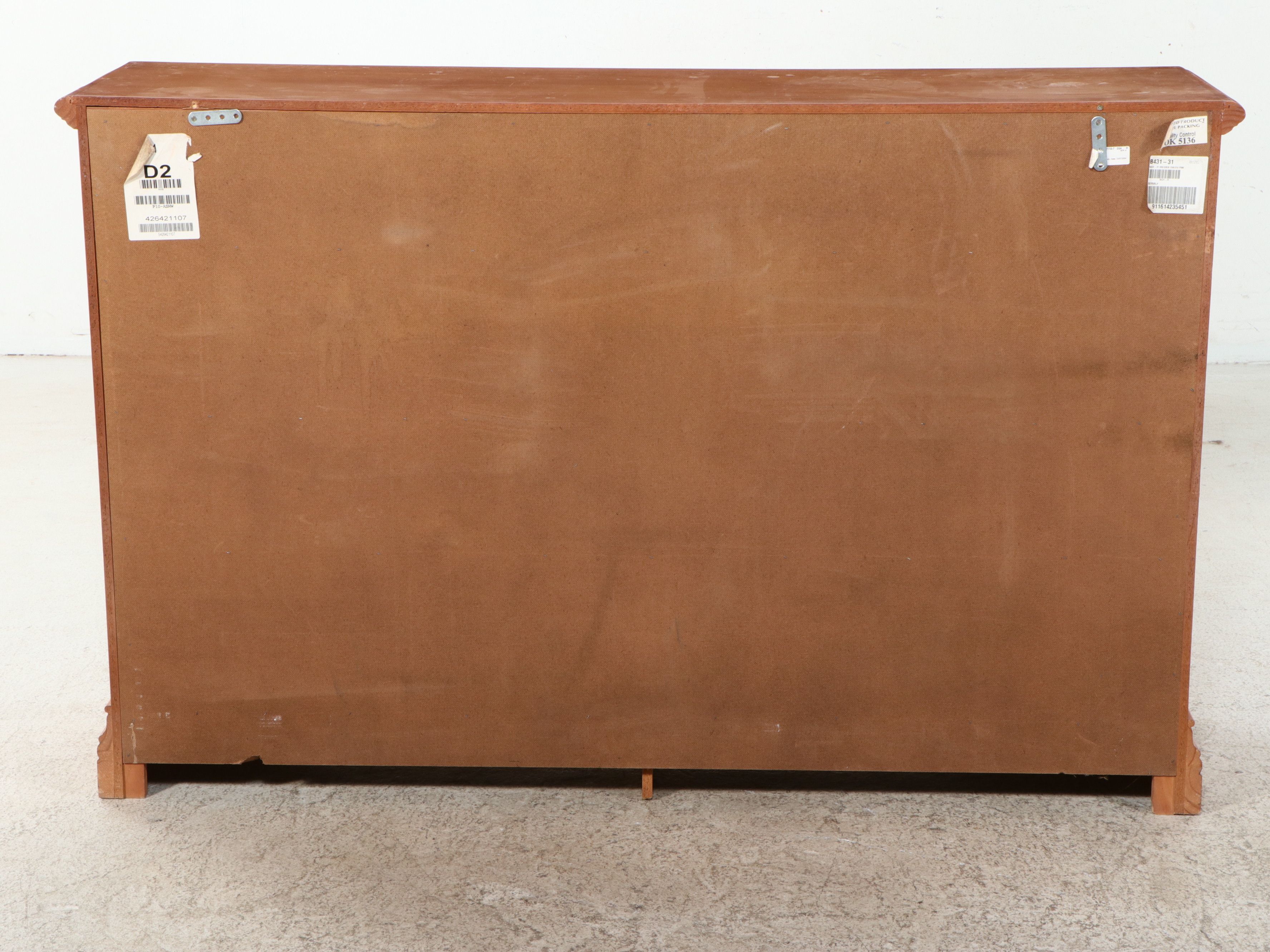 Colonial Style Pine Dresser with Center Cabinet