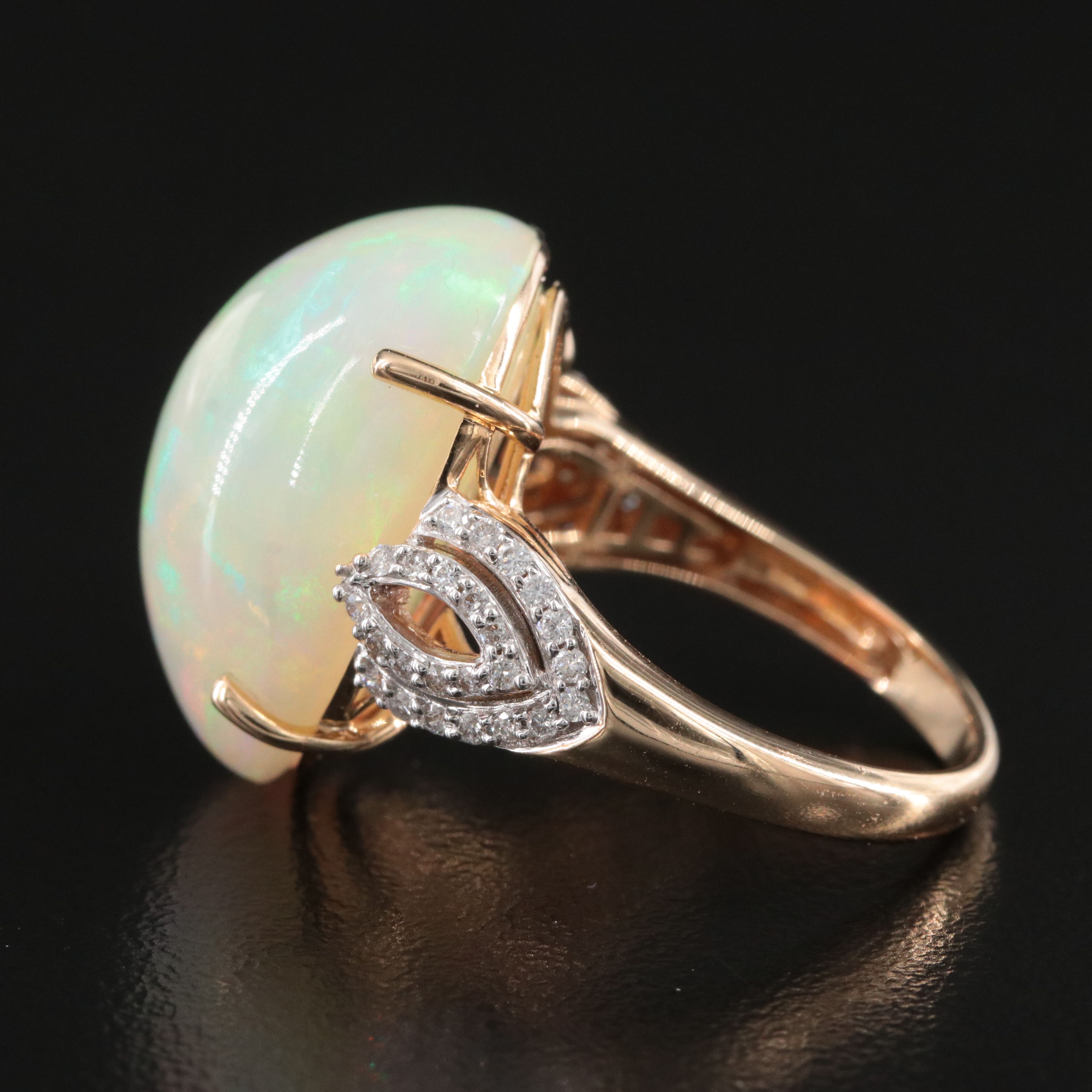 14K 13.62 CT Opal and Diamond Ring