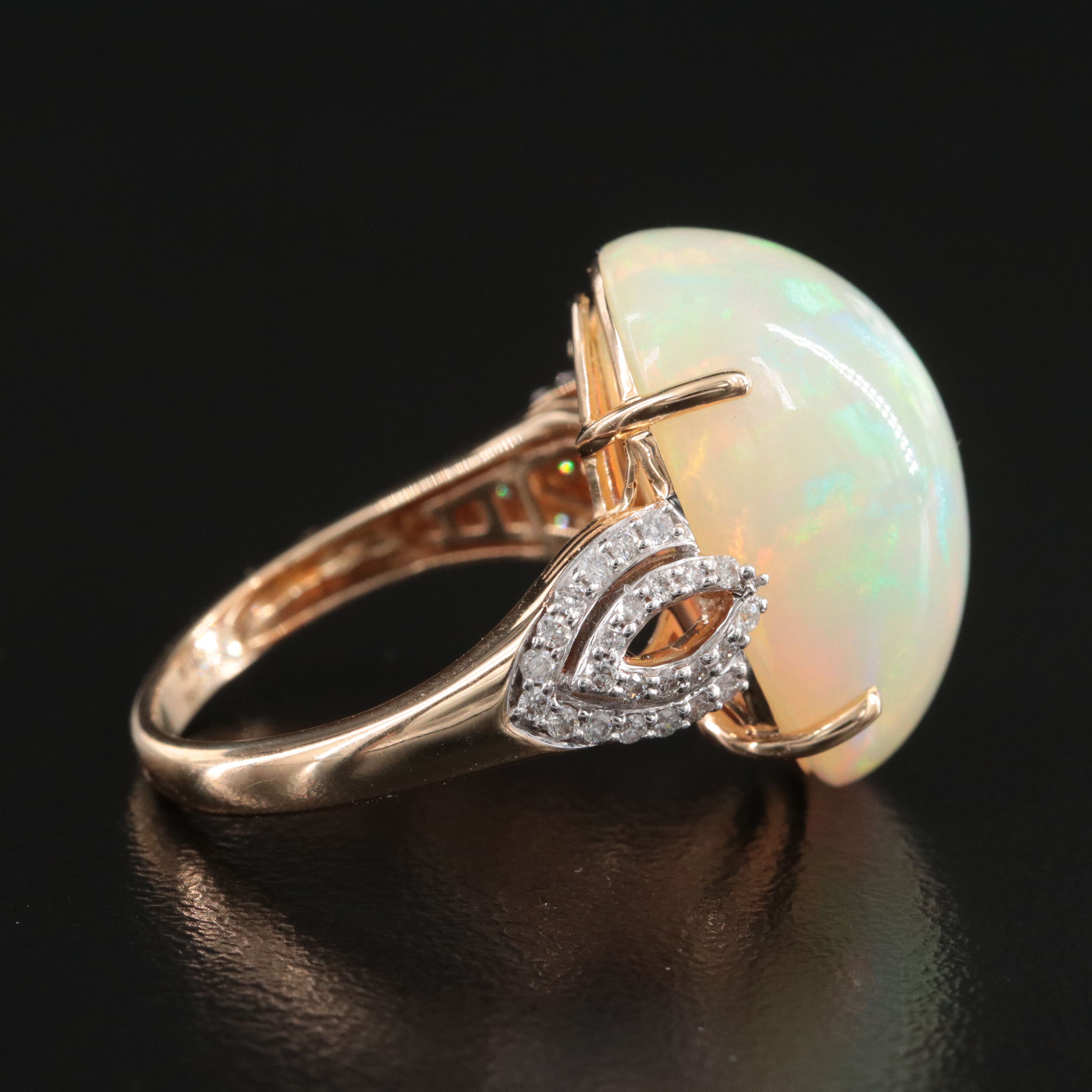 14K 13.62 CT Opal and Diamond Ring
