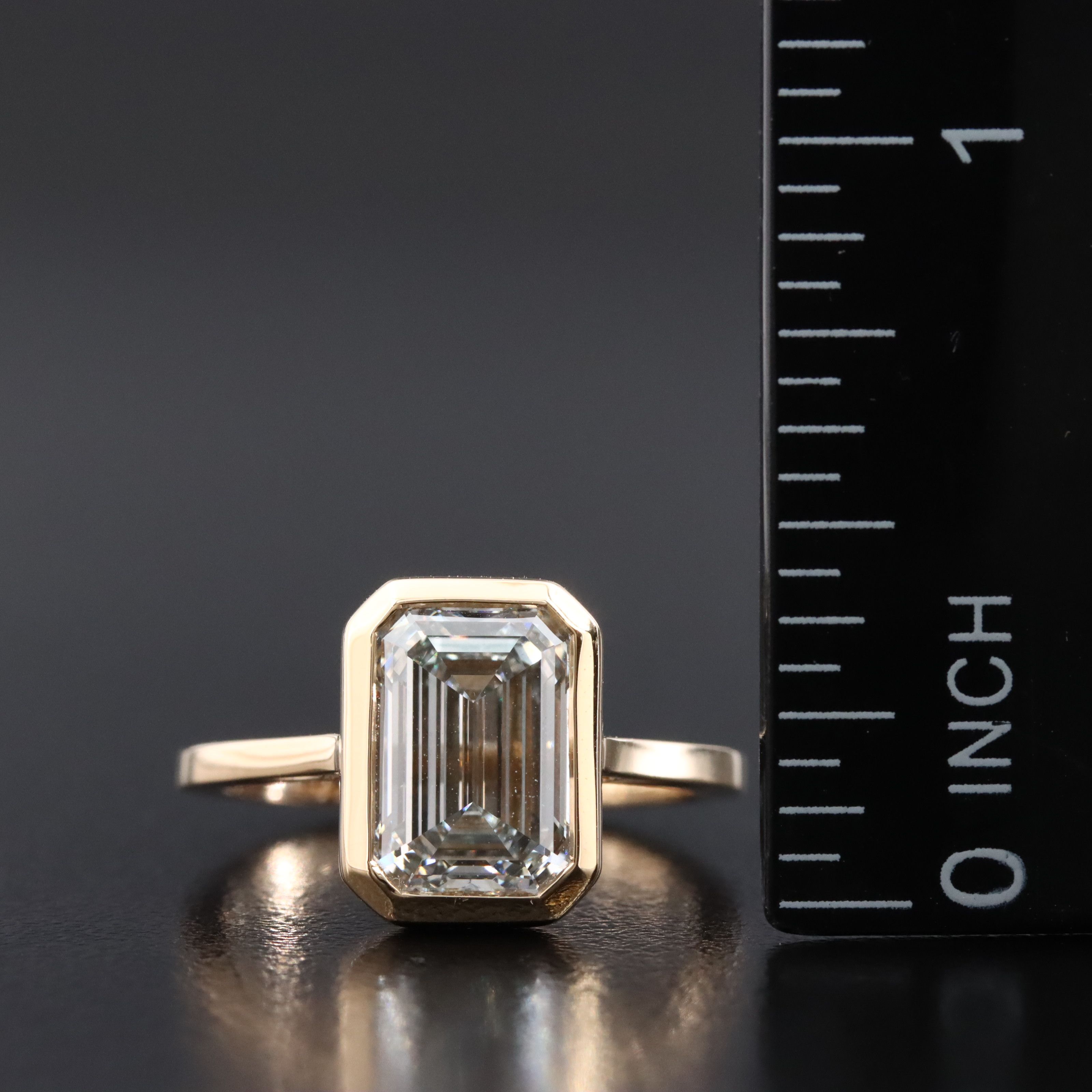 18K 3.14 CT Lab Grown Diamond Solitaire Ring with IGI Report