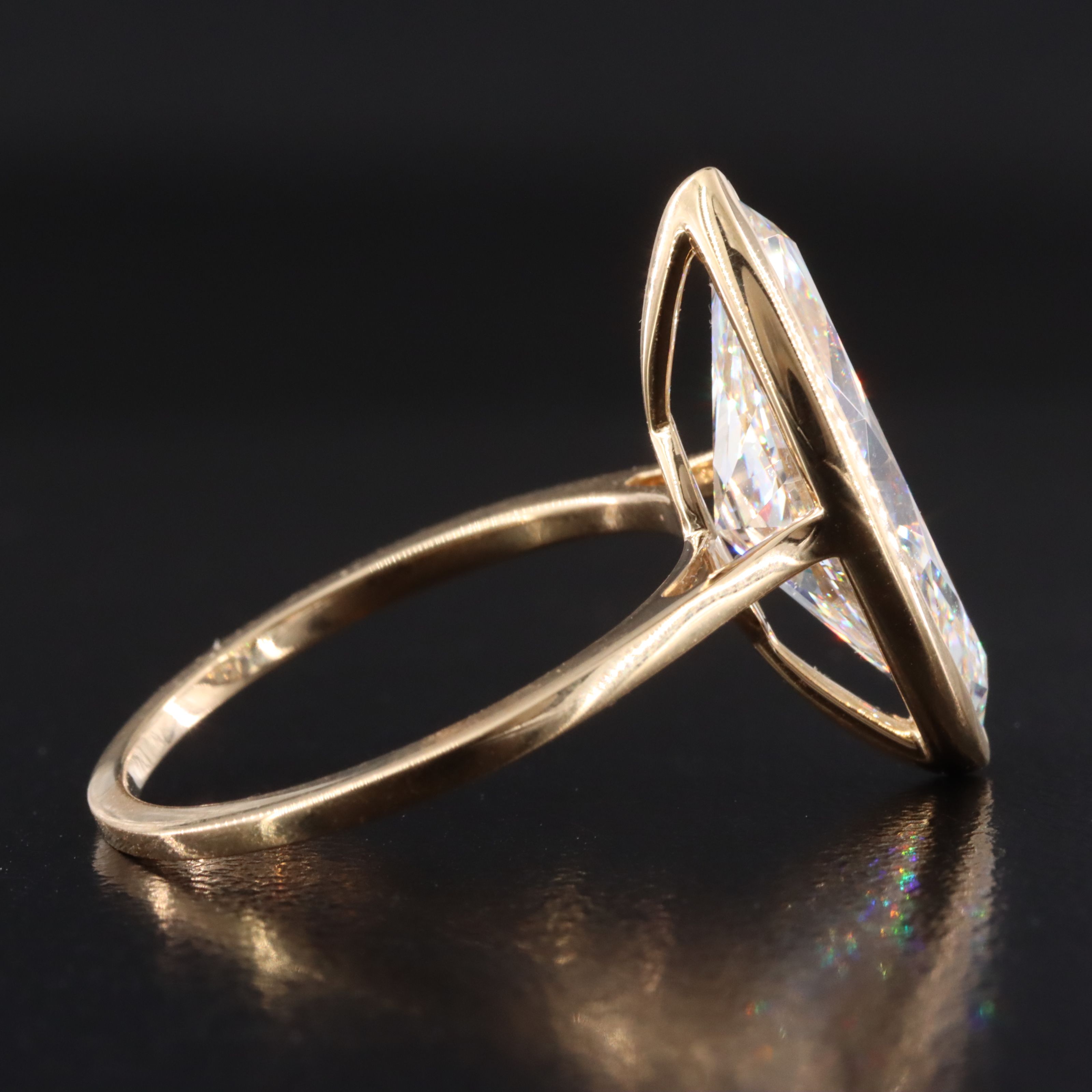 18K 4.91 CT Lab Grown Diamond Solitaire Ring with IGI Report