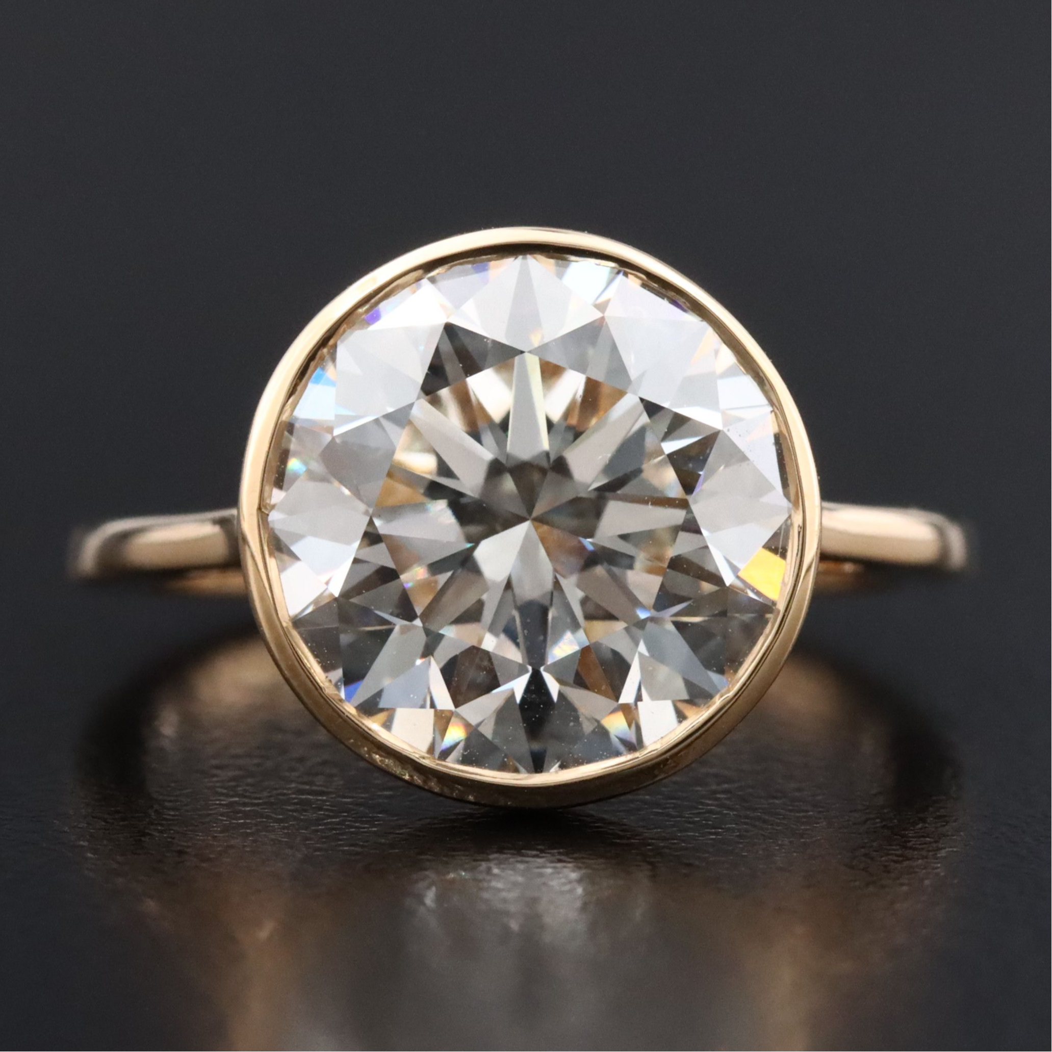 18K 5.58 CT Lab Grown Diamond Solitaire Ring with IGI Report