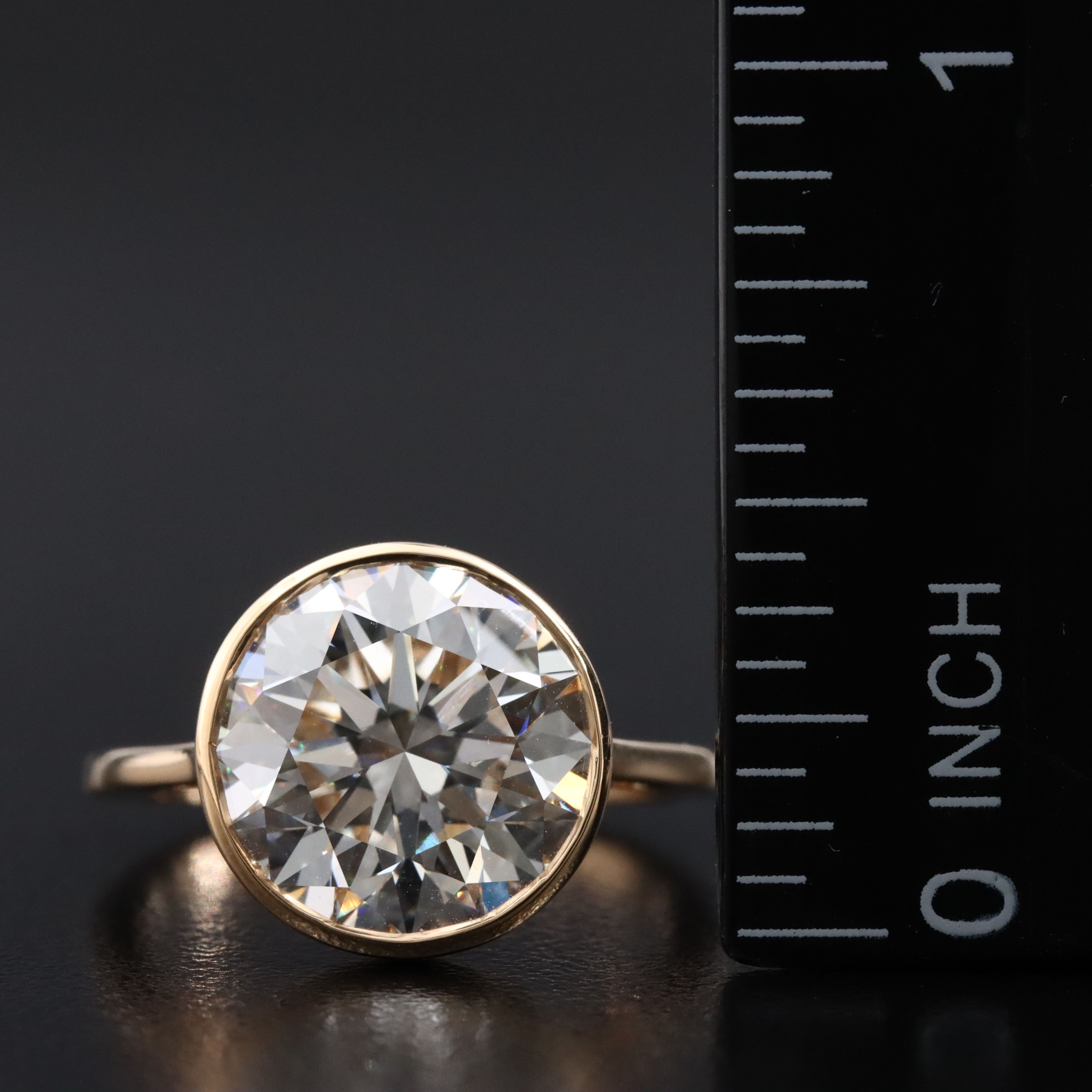 18K 5.58 CT Lab Grown Diamond Solitaire Ring with IGI Report