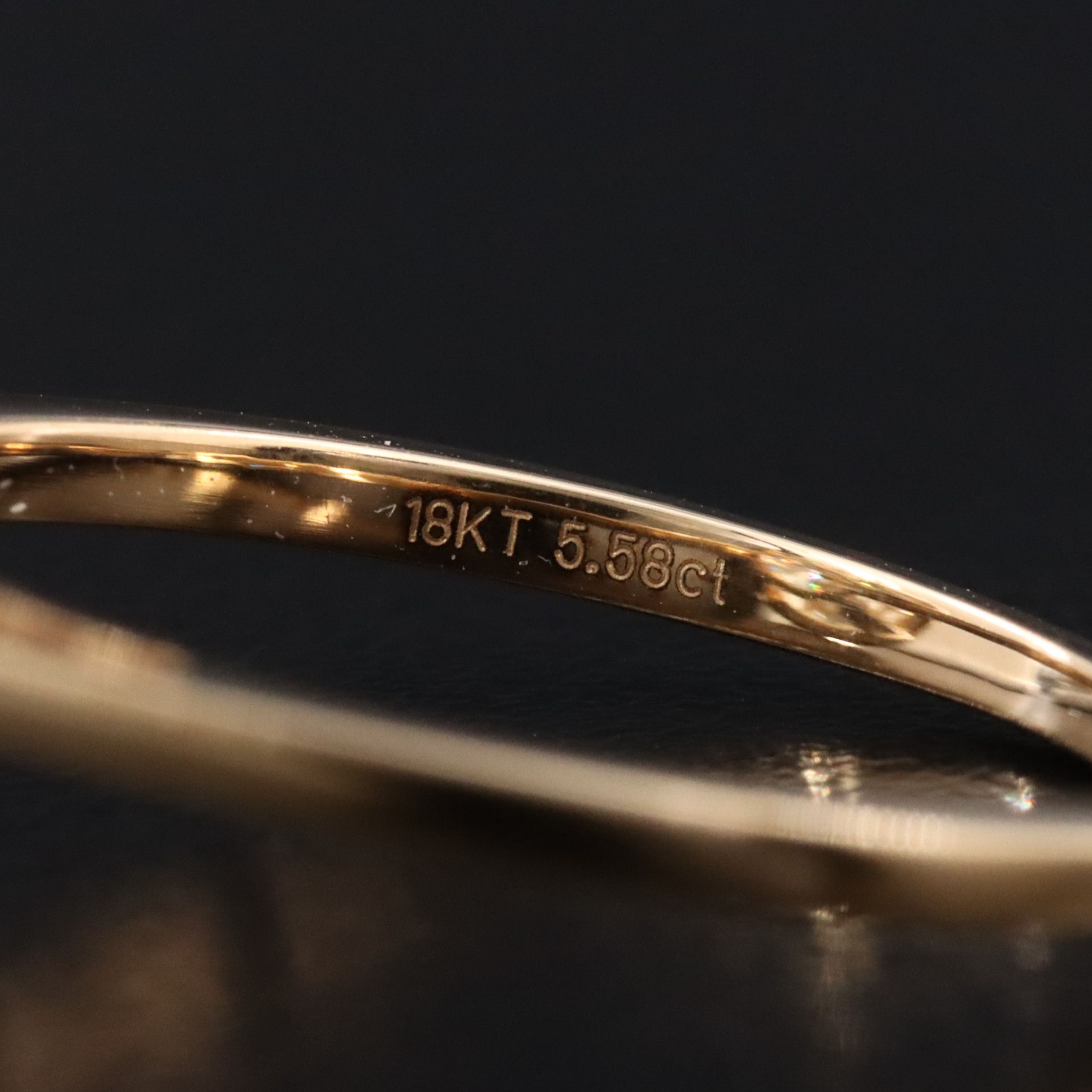 18K 5.58 CT Lab Grown Diamond Solitaire Ring with IGI Report