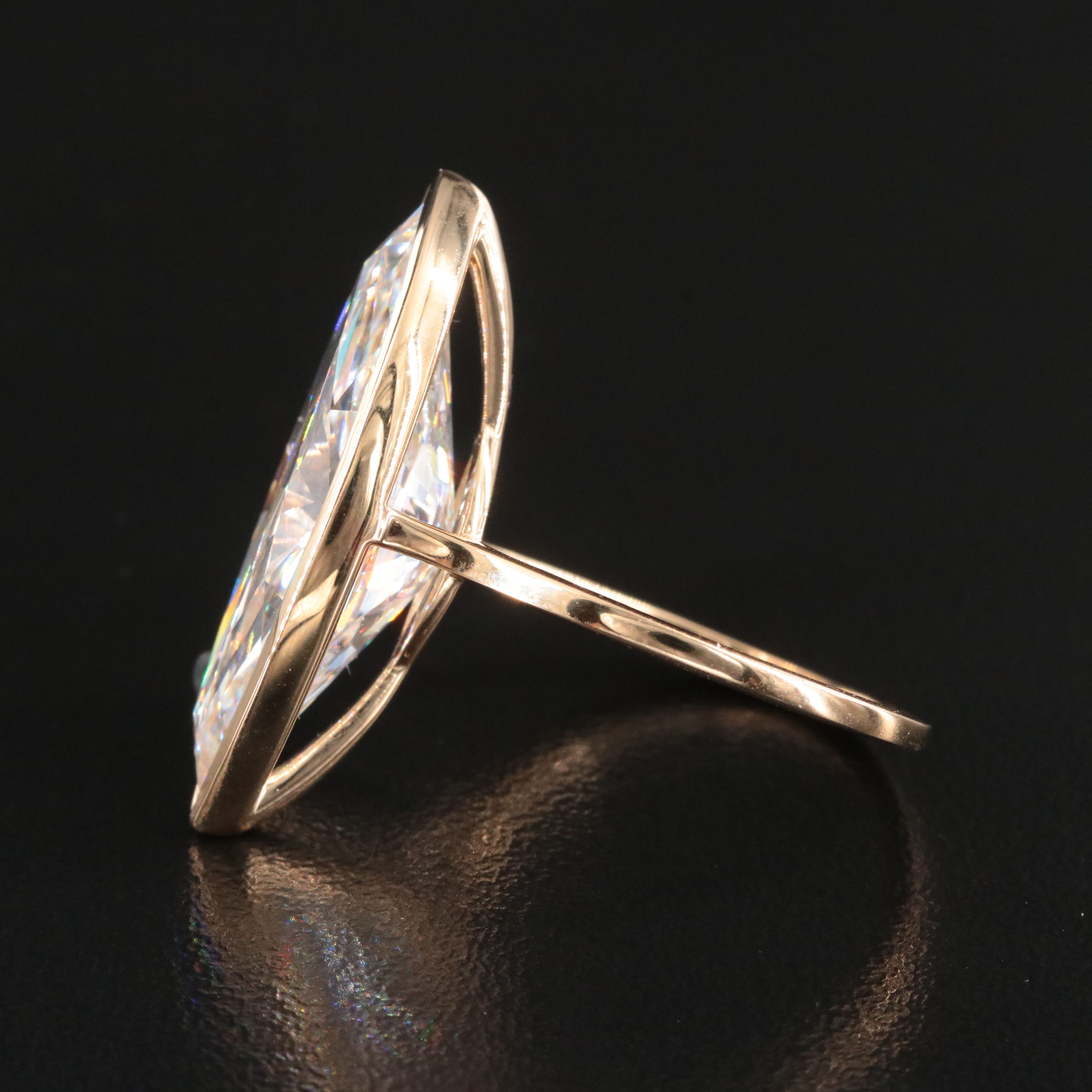 18K 10.51 CT Lab Grown Diamond Solitaire Ring with IGI Report