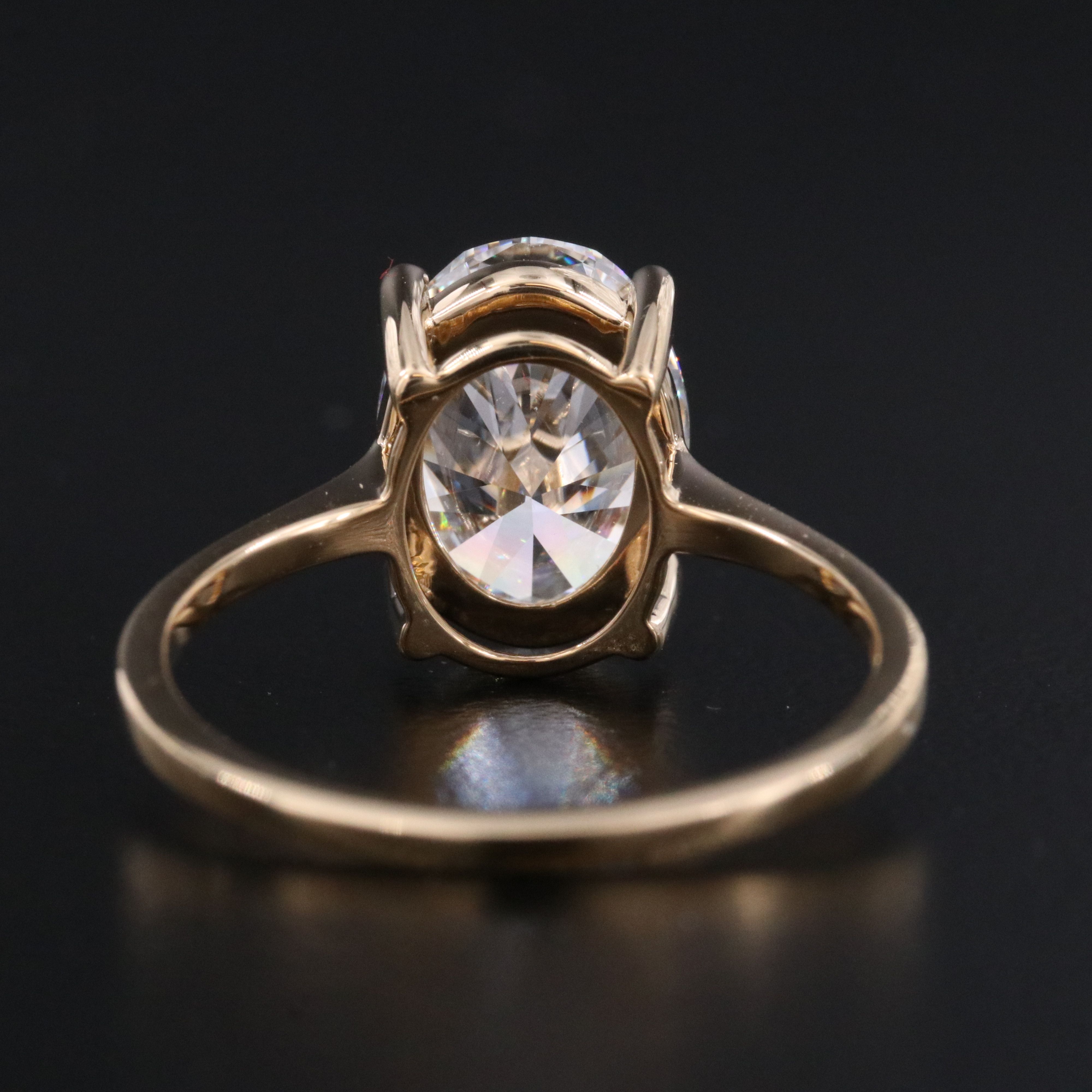 18K 2.98 CT Lab Grown Diamond Solitaire Ring with IGI Report