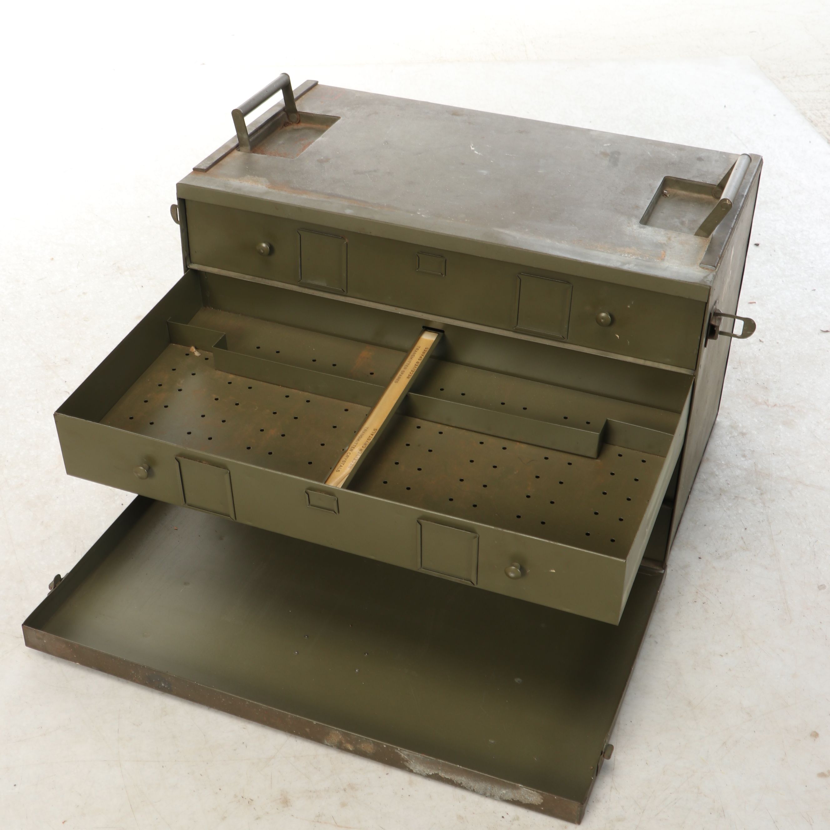 Depot Load Signal Corps U.S. Army Chest CH-80-A