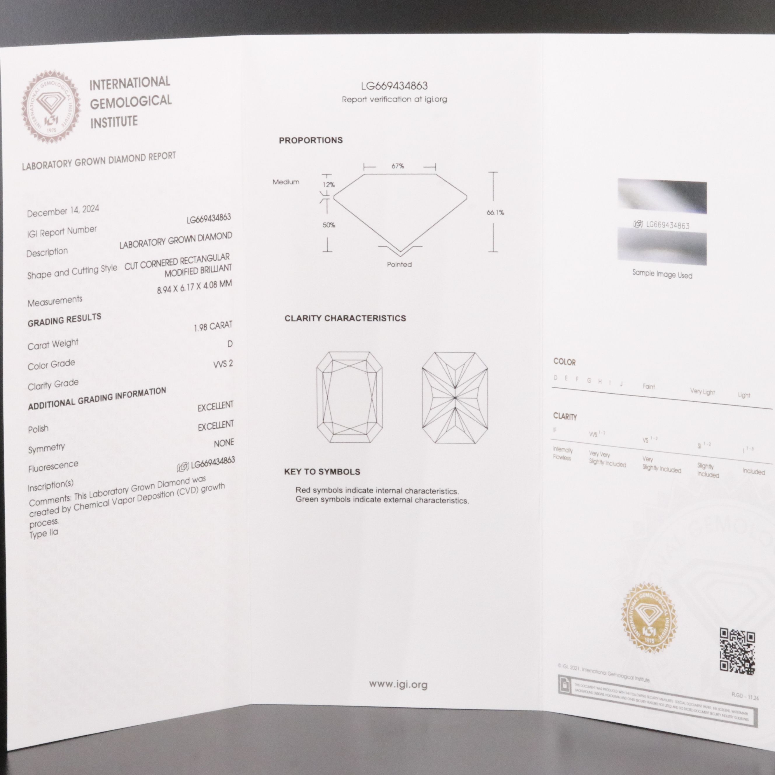 18K 1.98 CT Lab Grown Diamond Solitaire Ring with IGI Report