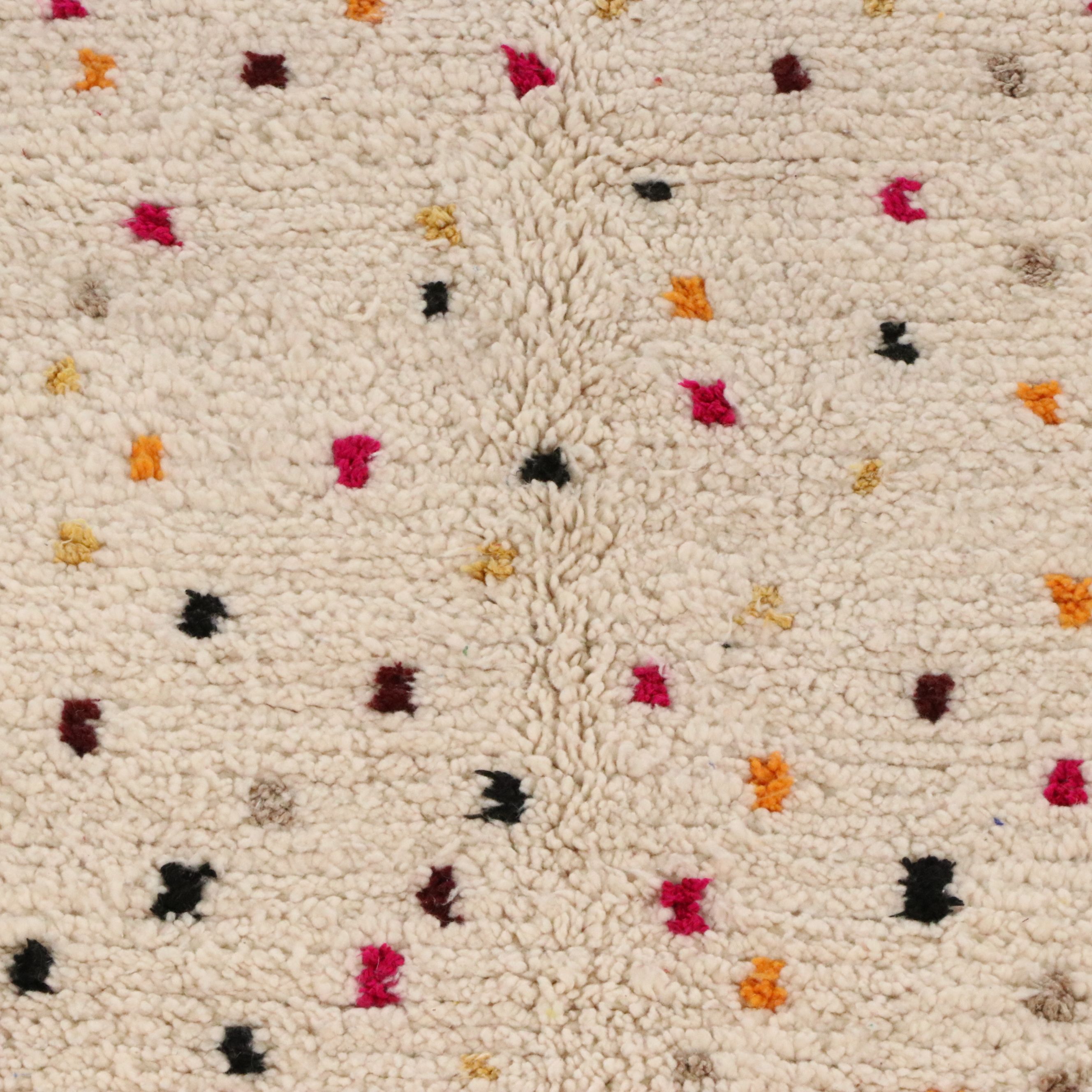 4'8 x 8'5 Hand-Knotted Moroccan Azilal Area Rug