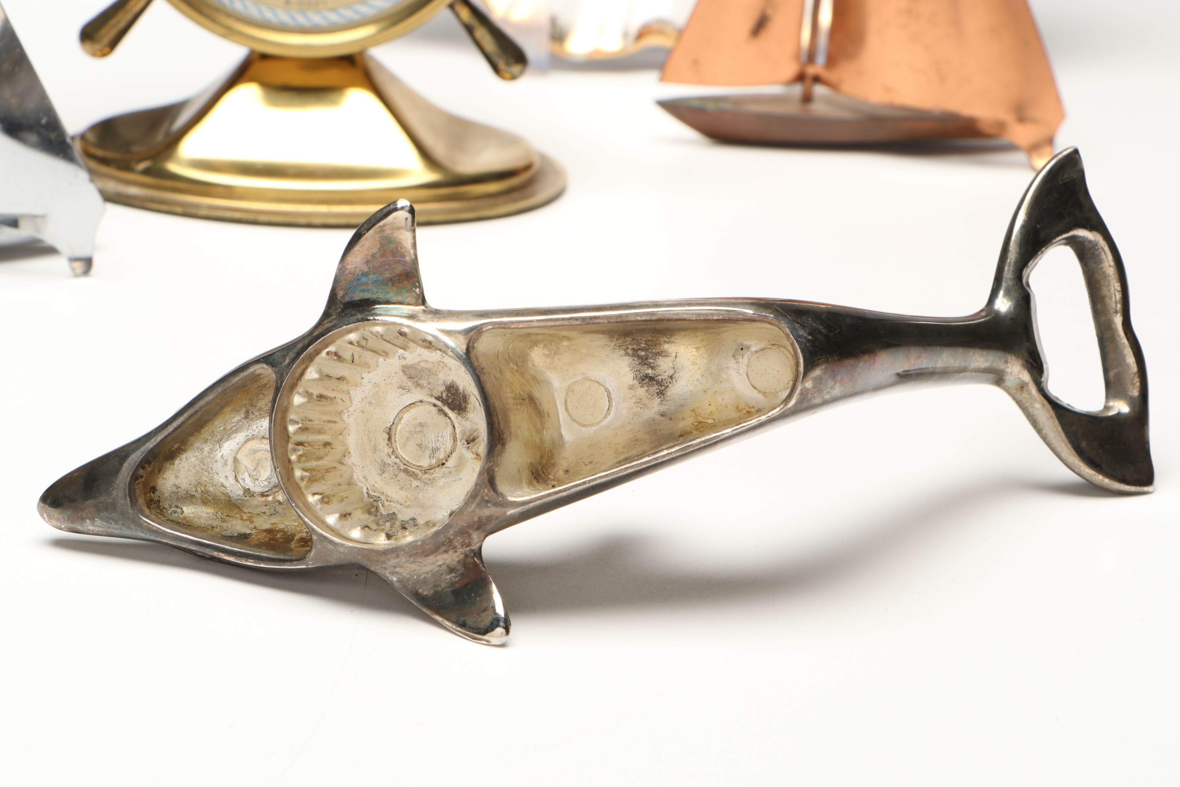 Admiral Dewey Manila Bay Commemorative Dish, Coin and Other Nautical Memorabilia