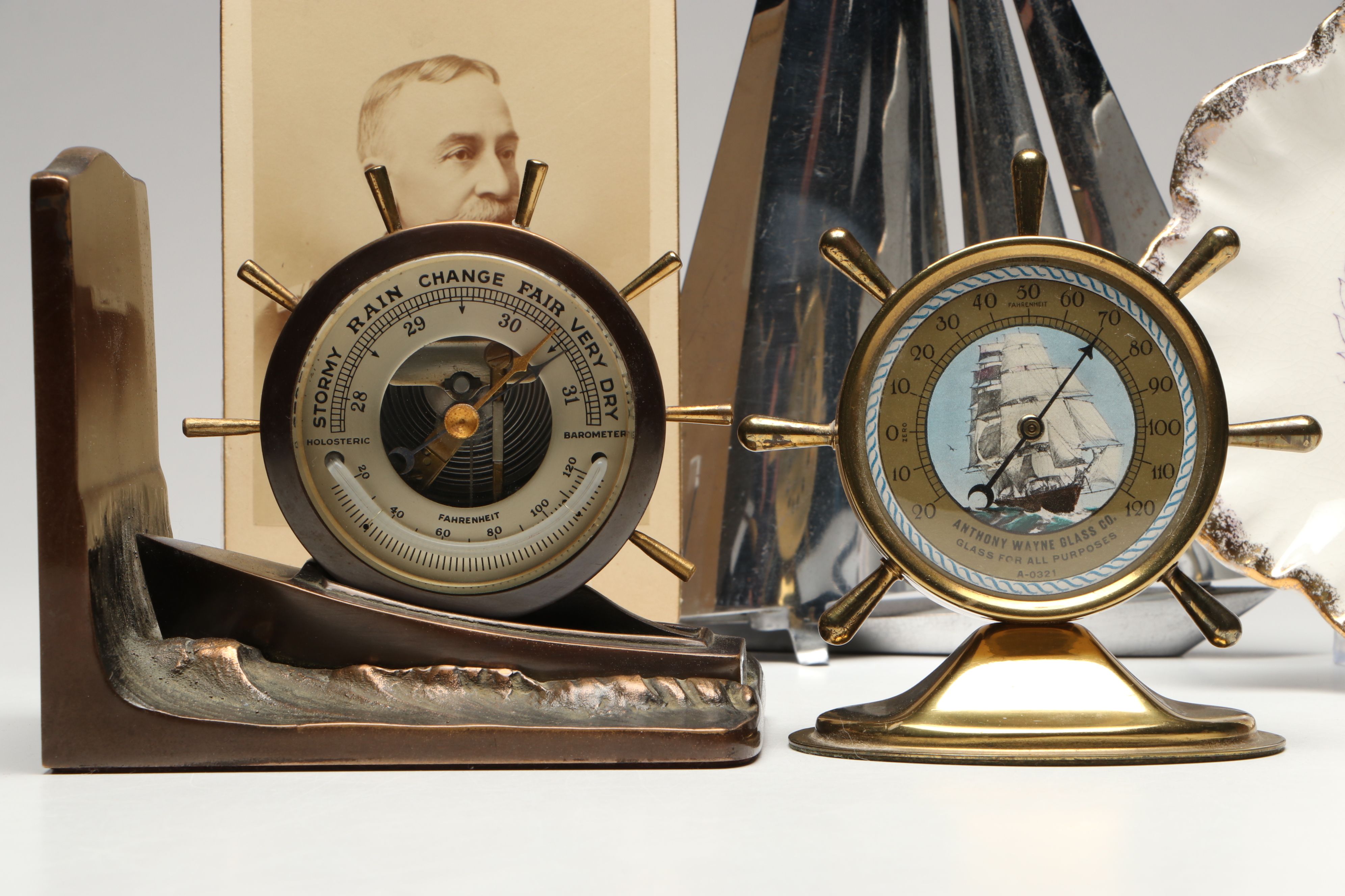 Admiral Dewey Manila Bay Commemorative Dish, Coin and Other Nautical Memorabilia