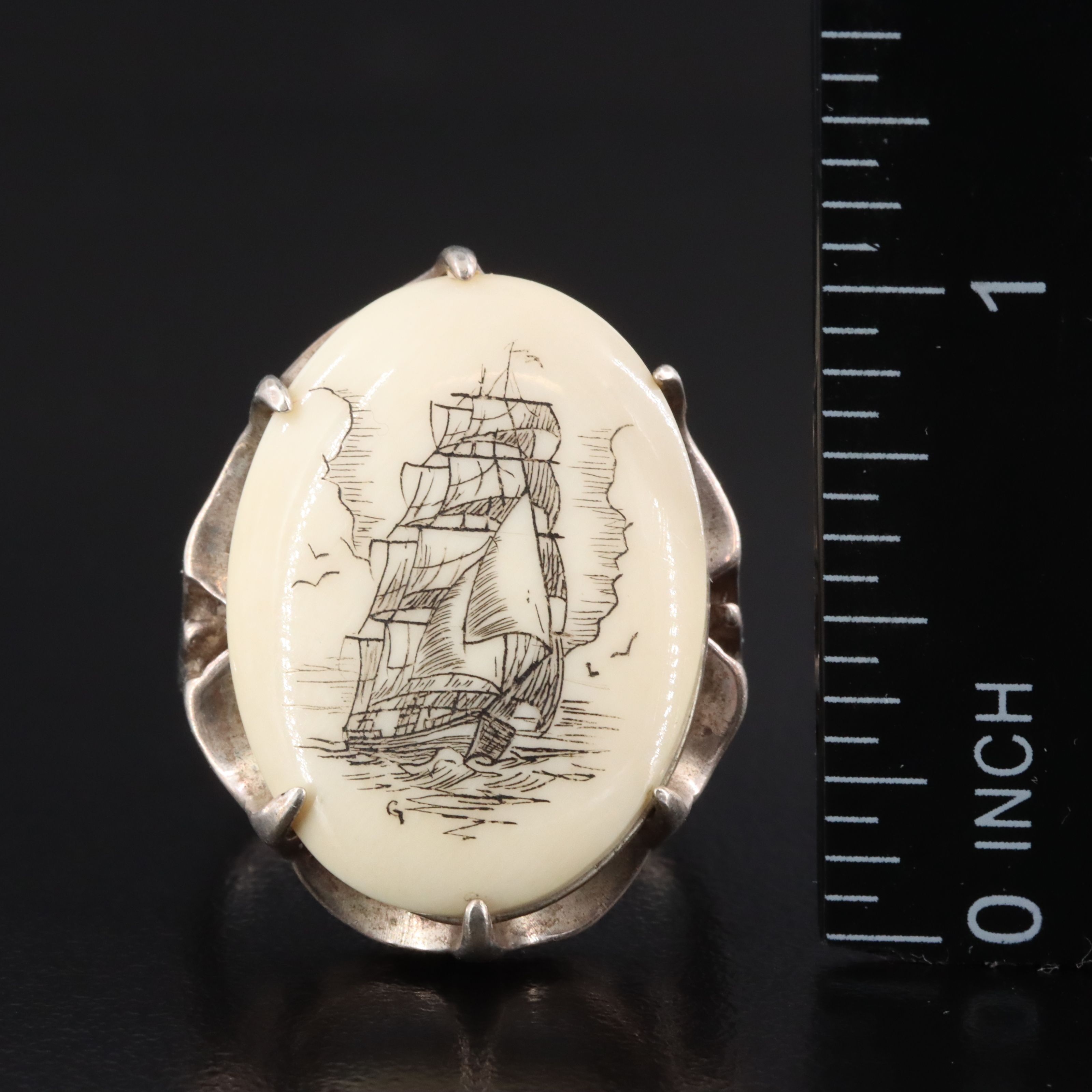 Vintage Sterling Scrimshaw Ship Ring