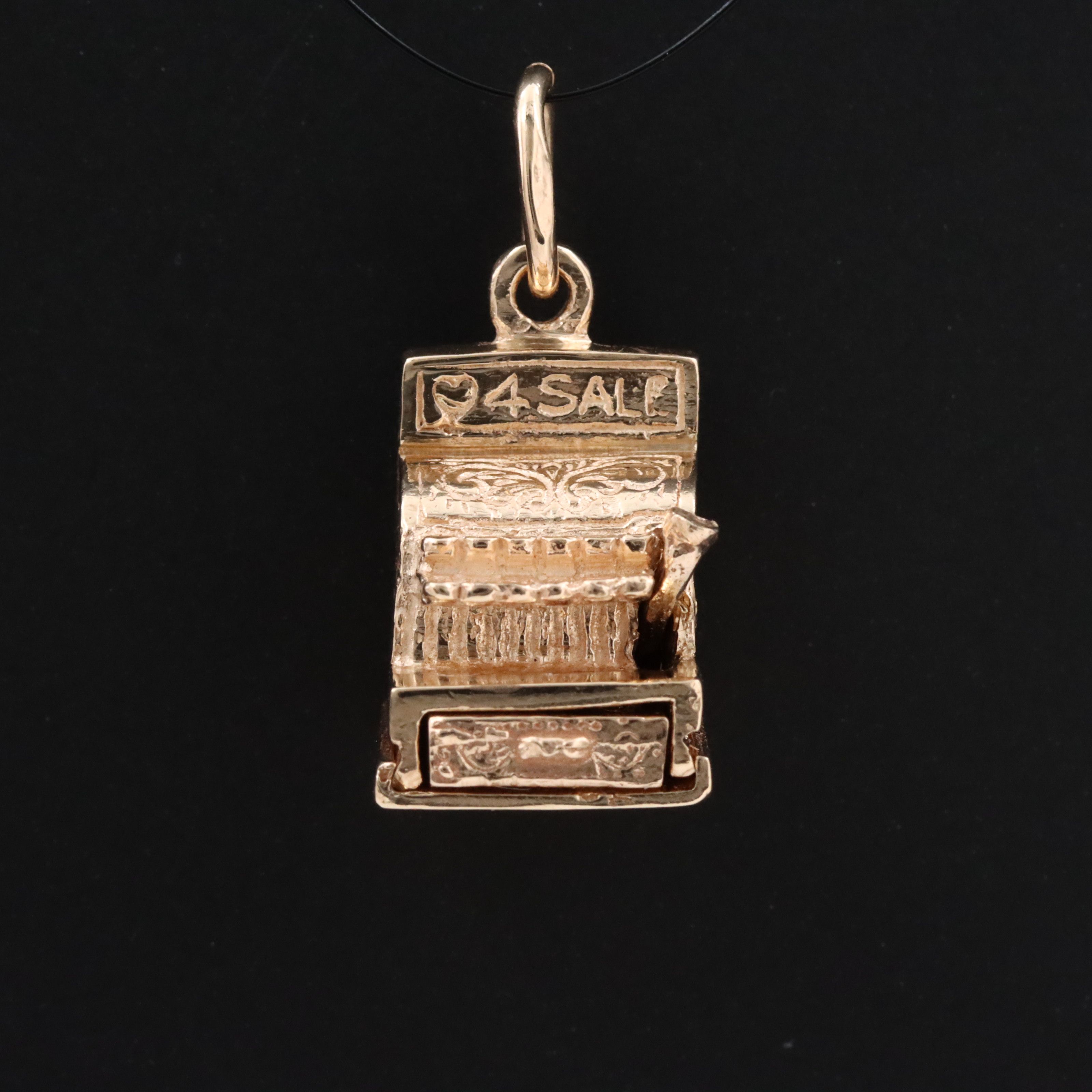 Articulated 14K Cash Register Pendant
