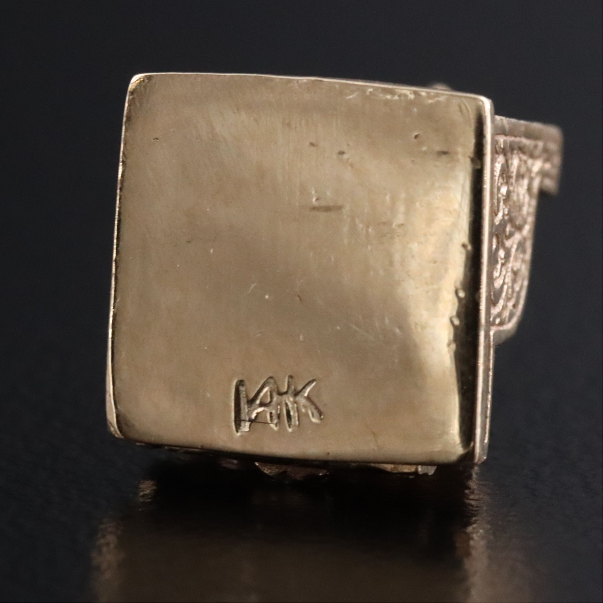 Articulated 14K Cash Register Pendant