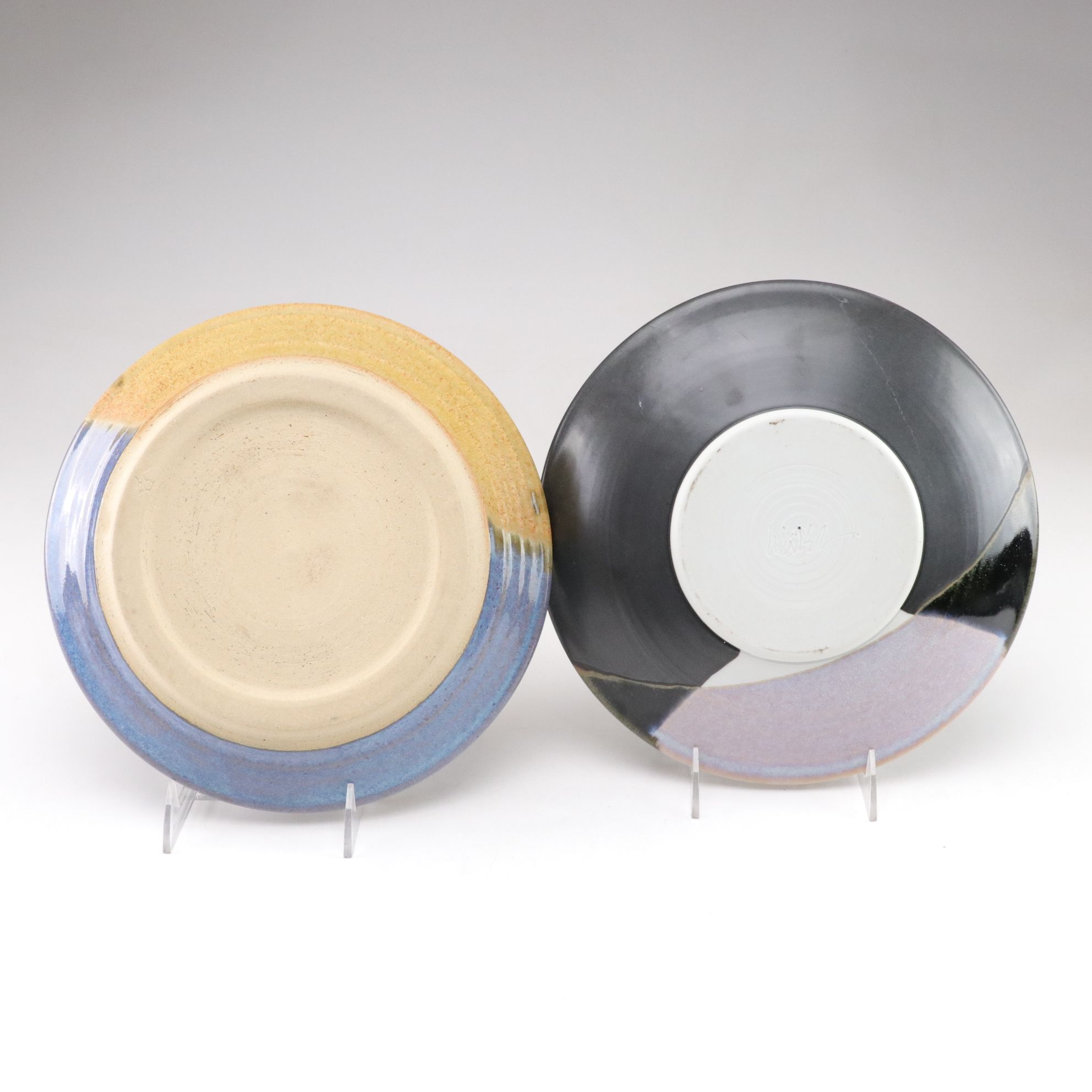 Mikasa "Off Hand" Stoneware Plates and Other Dinnerware