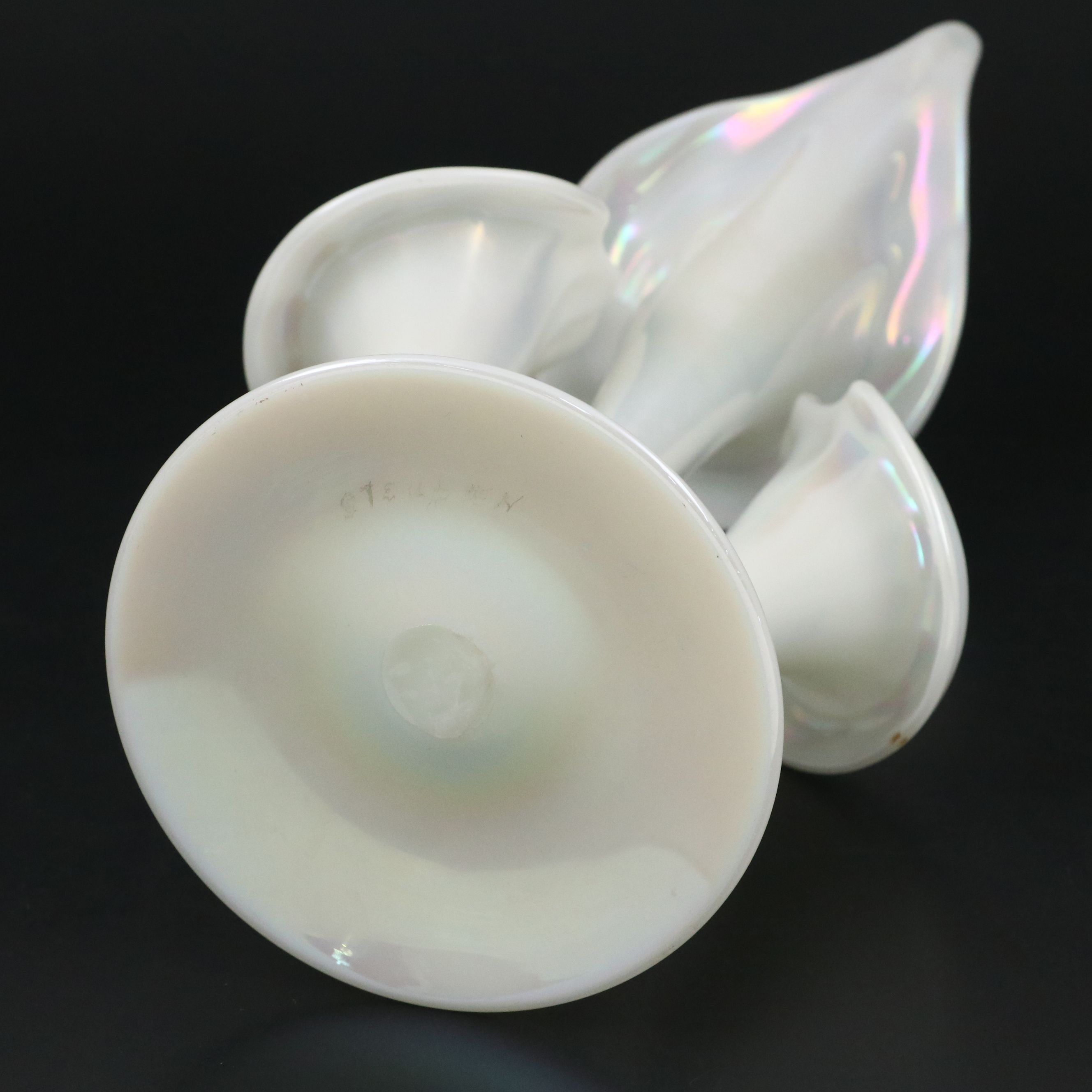 Steuben Ivrene Art Glass Jack-in-the-Pulpit Vase Designed by Frederick Carder