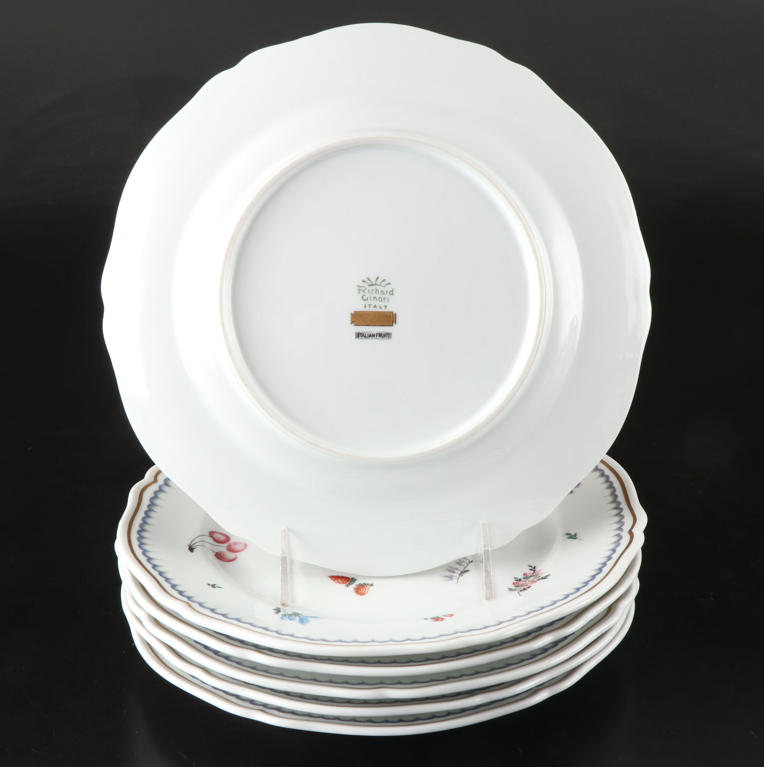 Richard Ginori "Italian Fruits" Porcelain Dinnerware, Mid to Late 20th Century