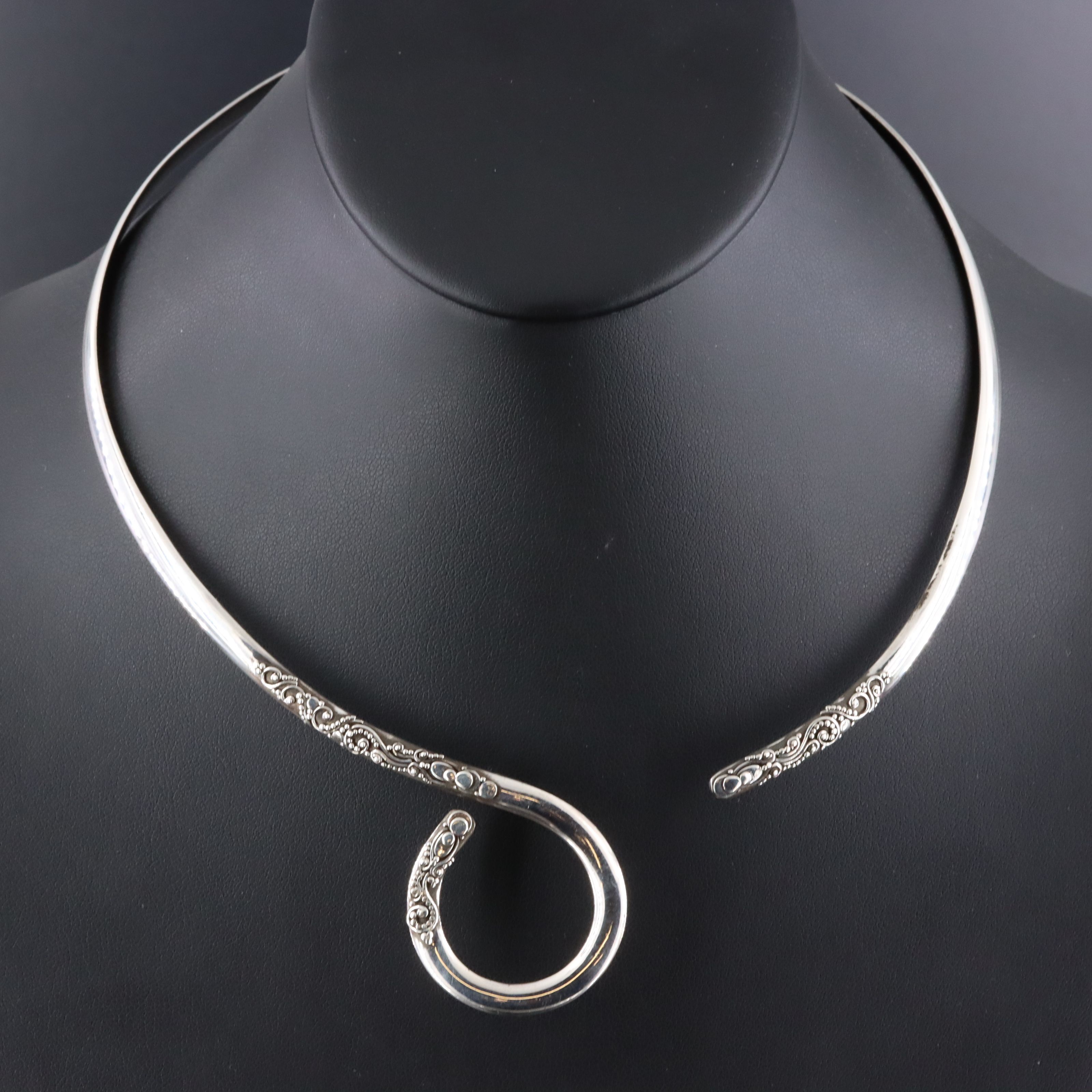 Sarda Sterling Torque Necklace