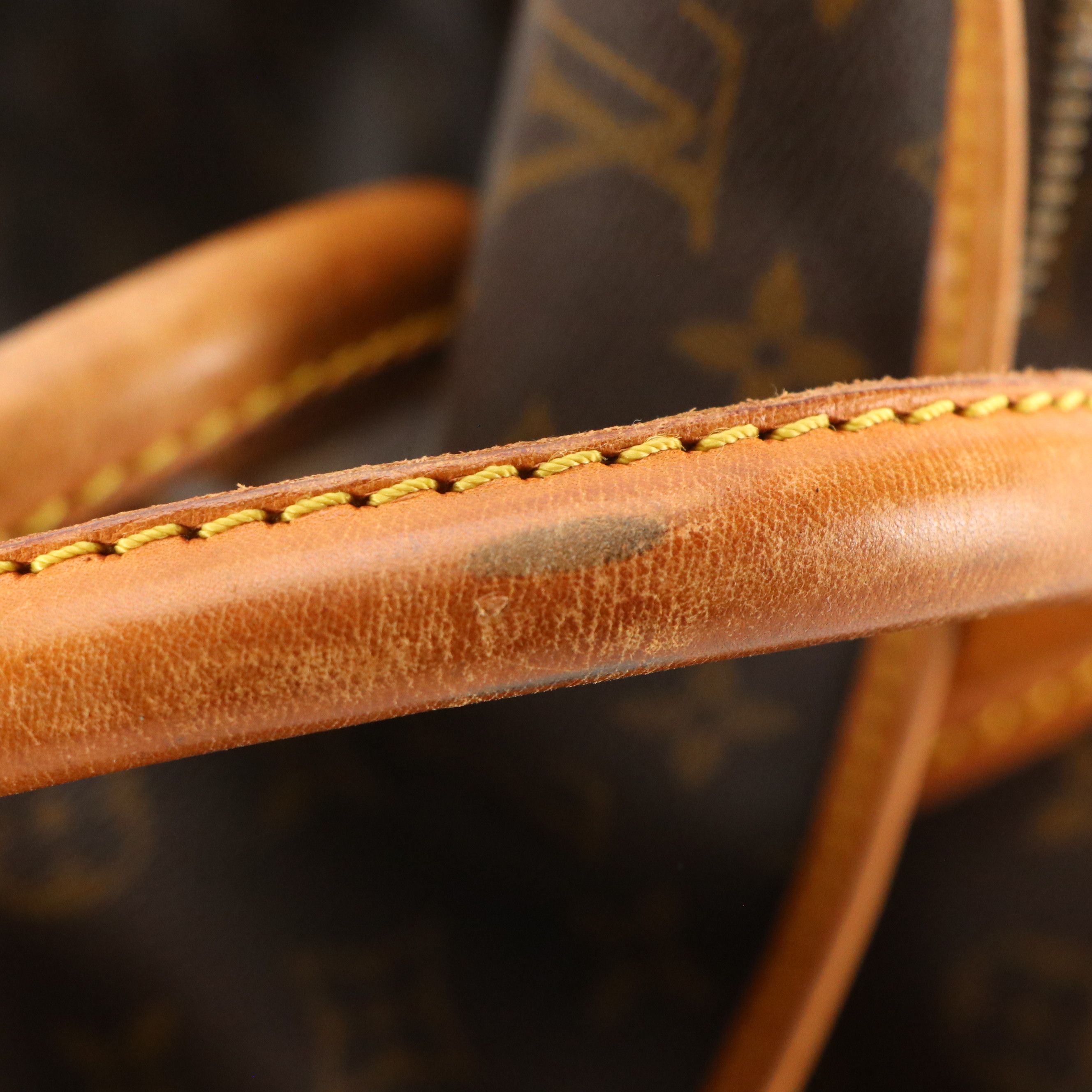 Louis Vuitton Sac Chasseur 55 in Monogram Canvas and Vachetta Leather