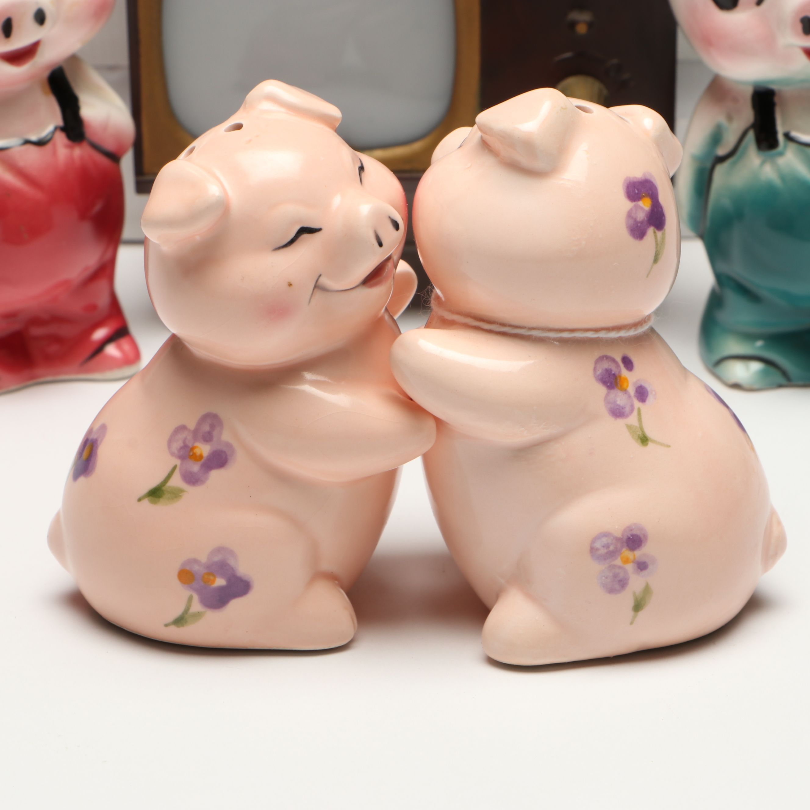 Van Tellingen "Bear Hug" with Pigs and Other Novelty Salt and Pepper Shakers