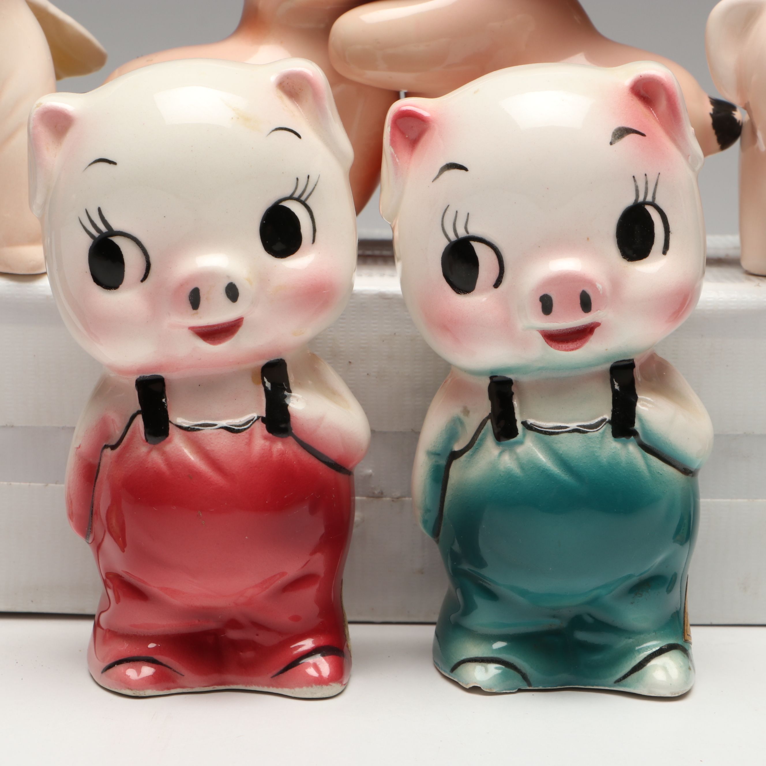 Van Tellingen "Bear Hug" with Pigs and Other Novelty Salt and Pepper Shakers