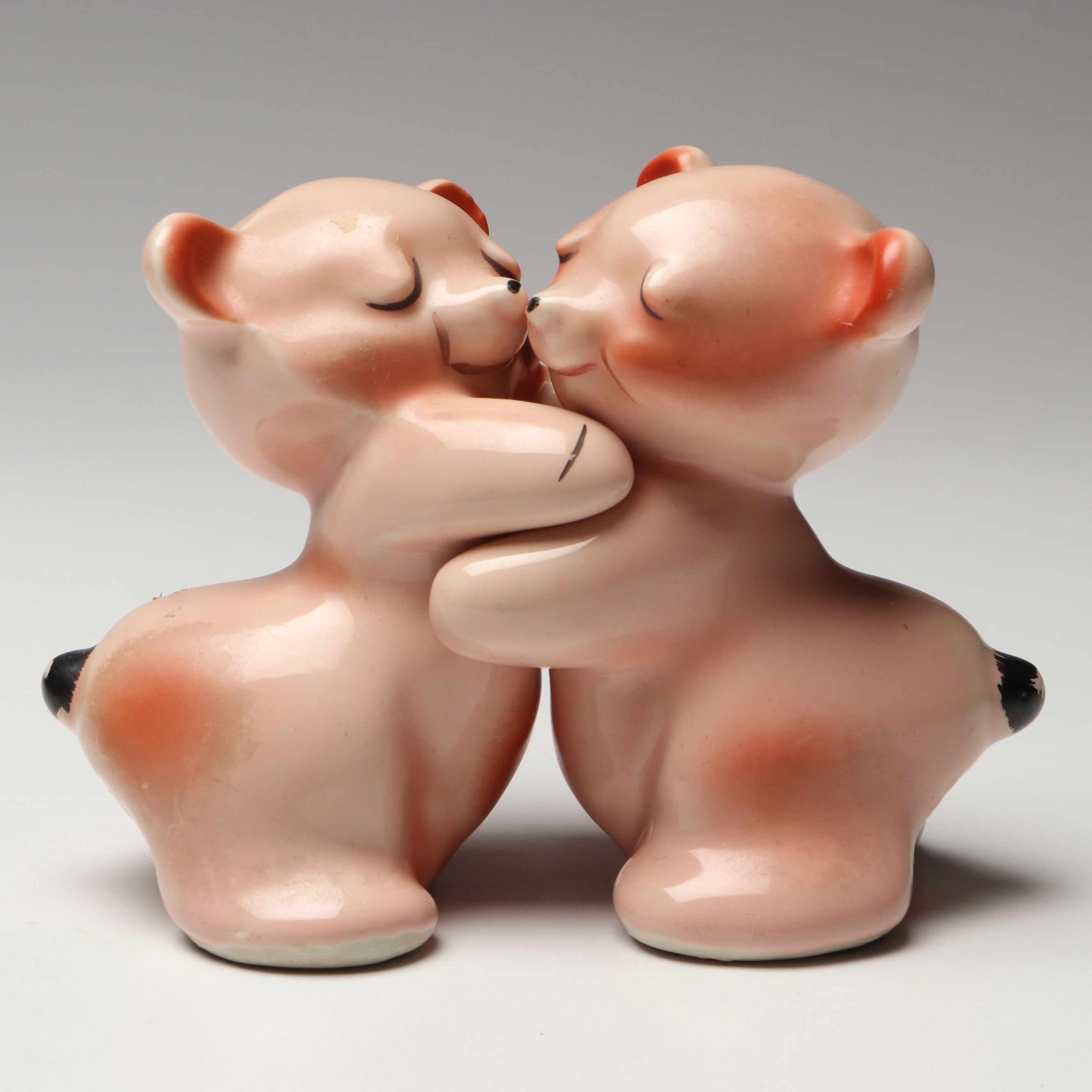 Van Tellingen "Bear Hug" with Pigs and Other Novelty Salt and Pepper Shakers