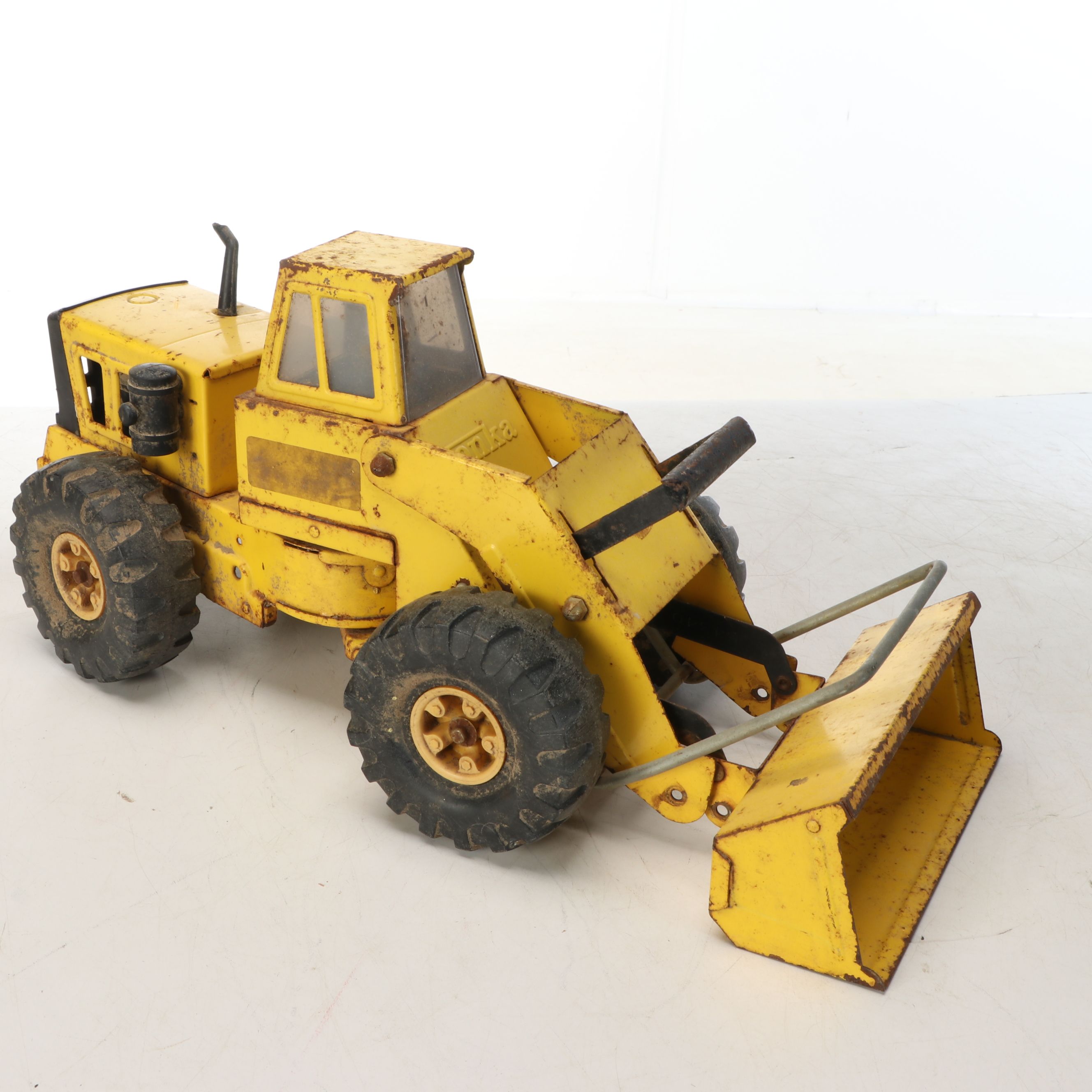 Tonka Pressed Steel Jeep, Dump Trucks, and More Vintage Vehicles