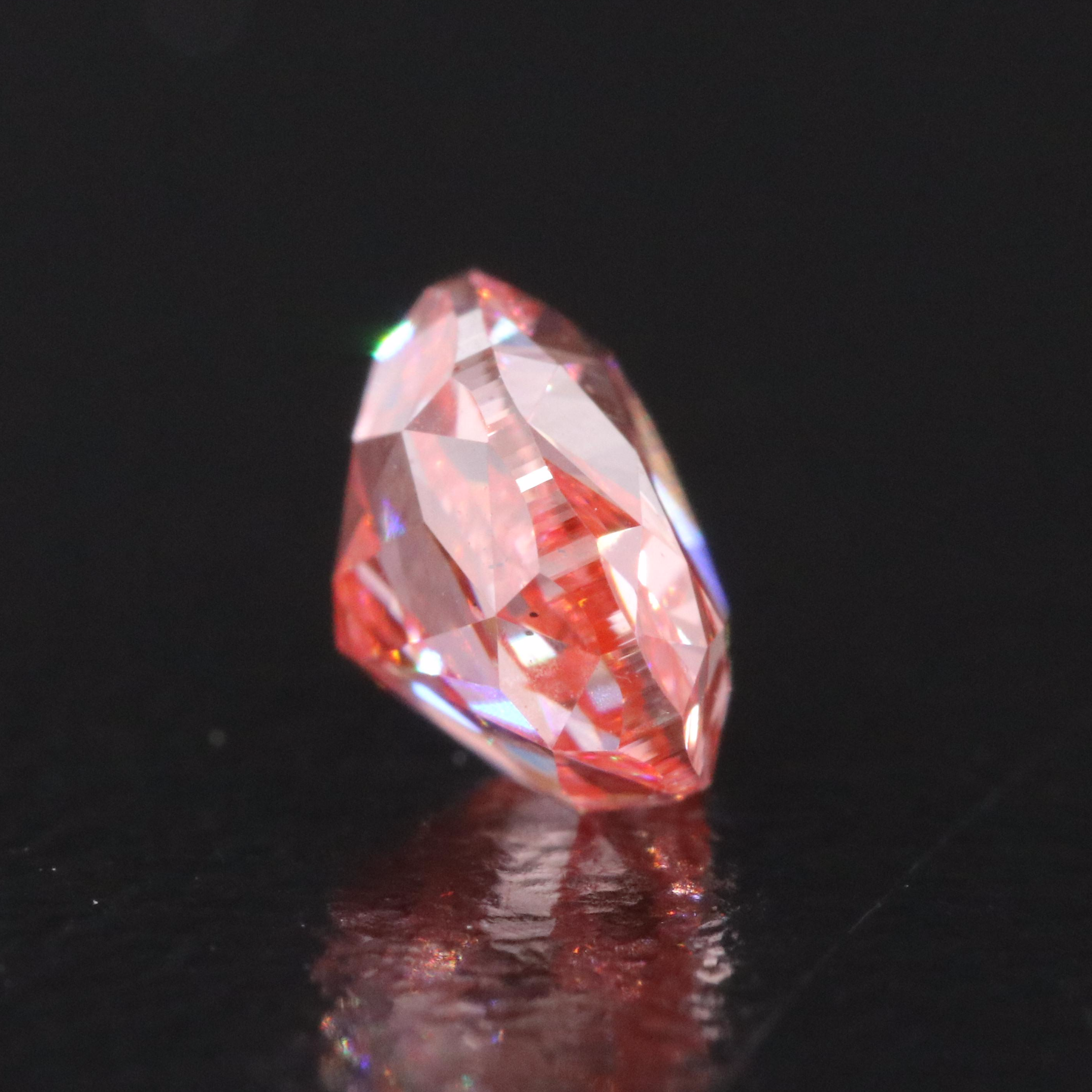Loose 1.04 CT Lab Grown Fancy Vivid Pink Diamond with IGI Report