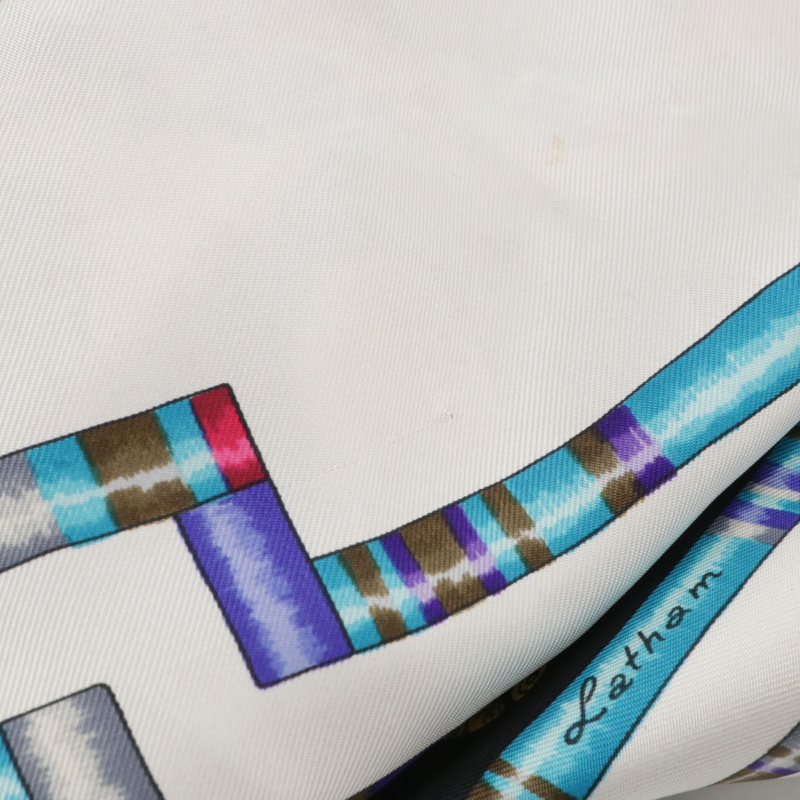 Hermès "Petite Main" Scarf 90 in Silk Twill