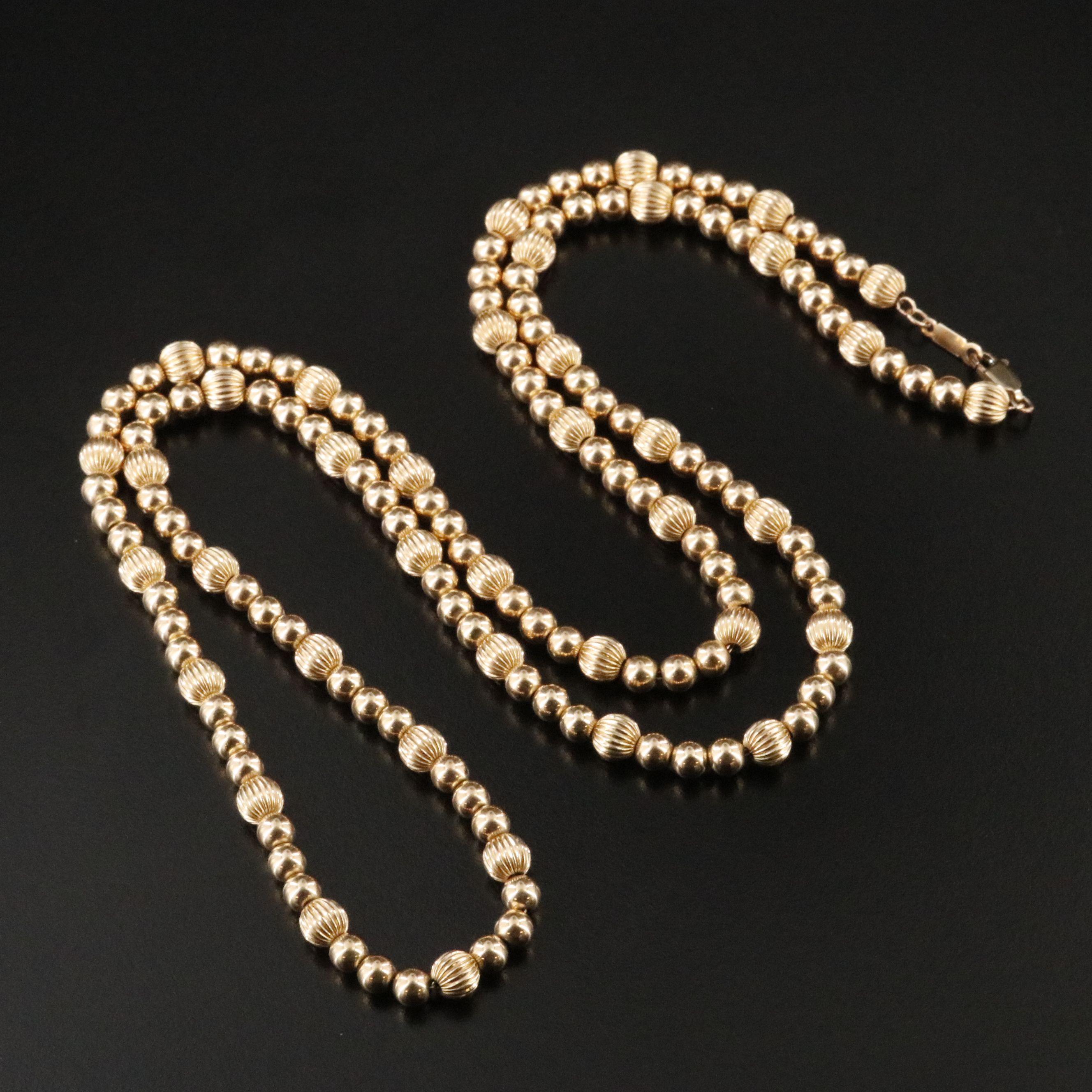 Krementz Fluted Bead Necklace