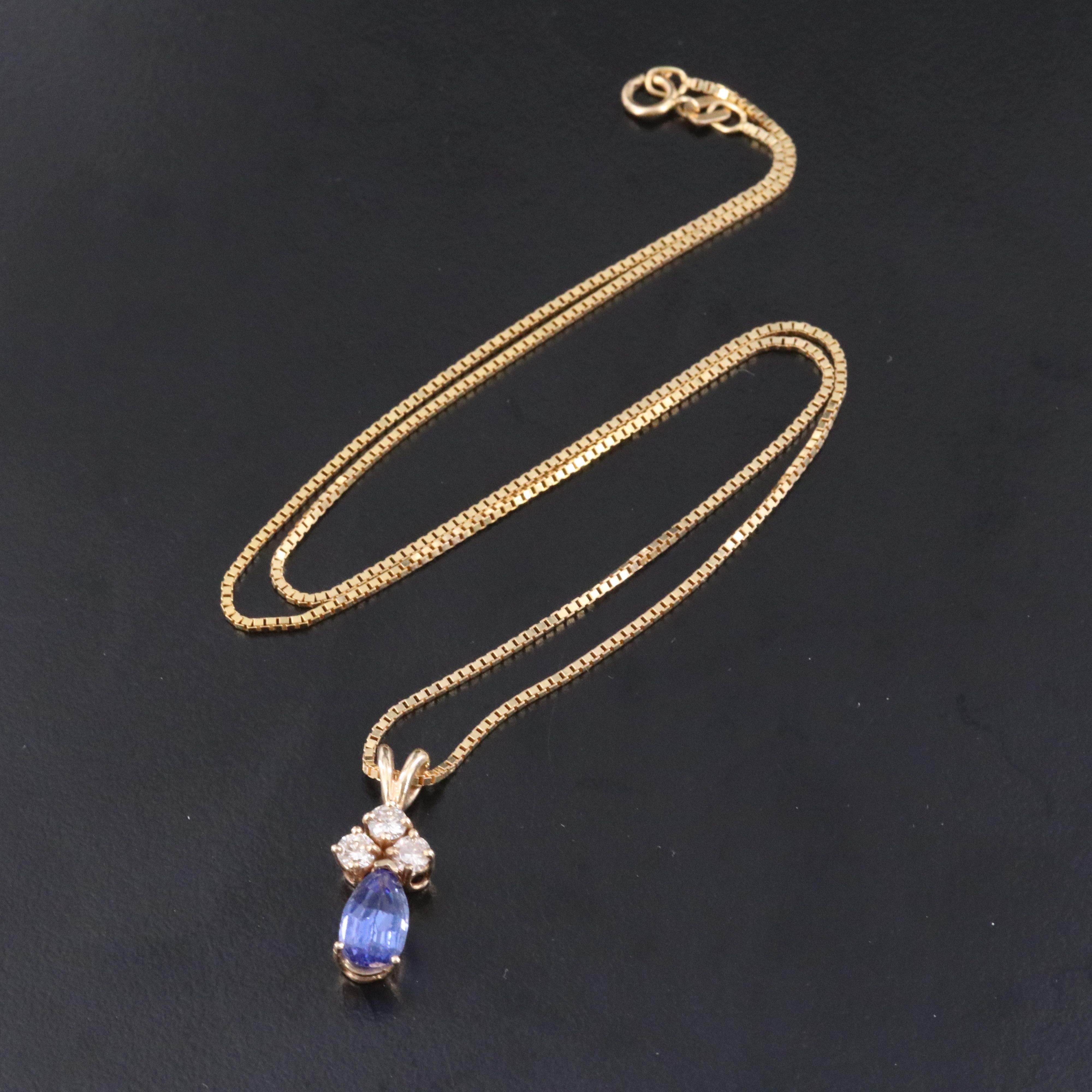 14K 1.04 CT Tanzanite and Diamond Pendant Necklace