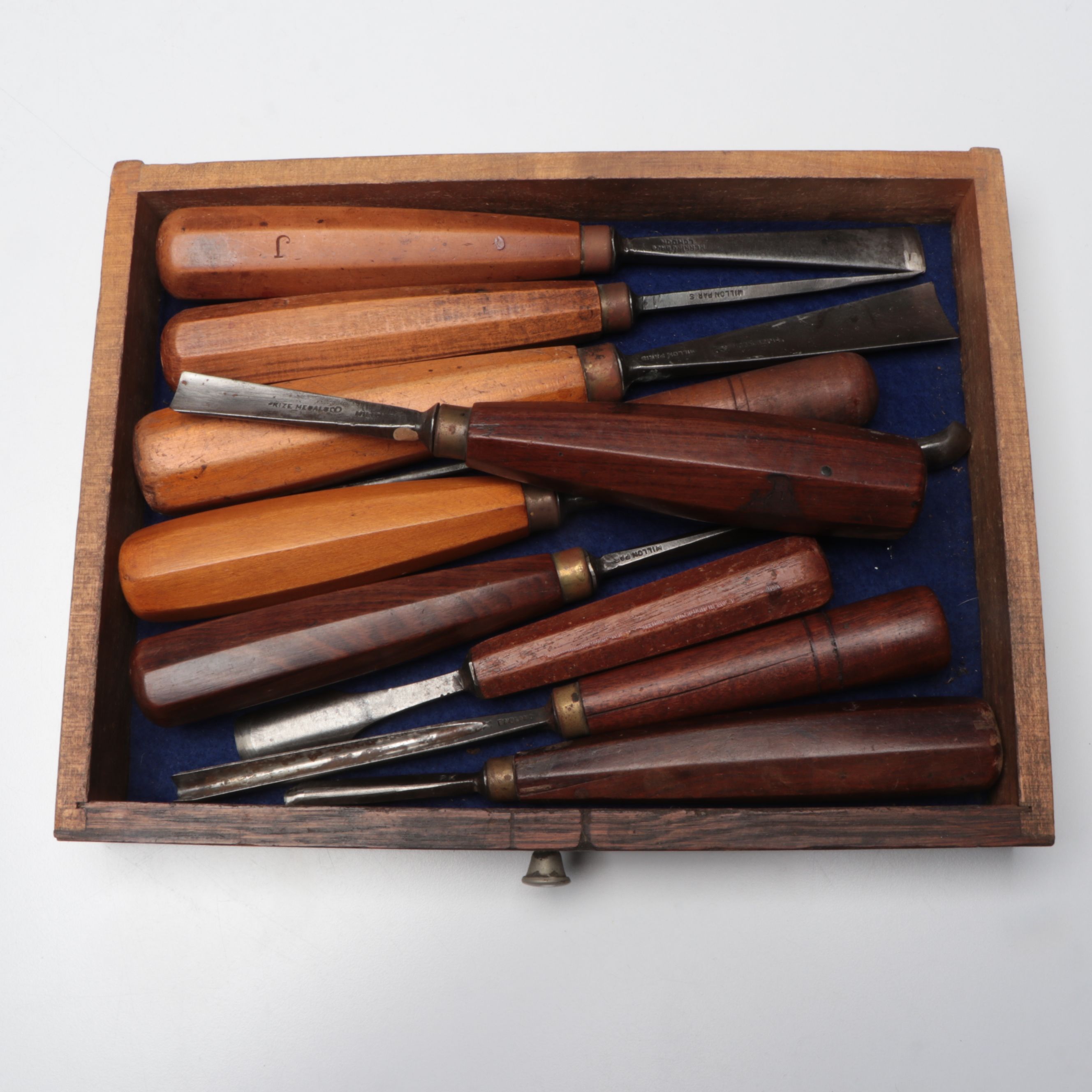 Herring Bros. S. J. Addis and More Antique Woodworking Chisels