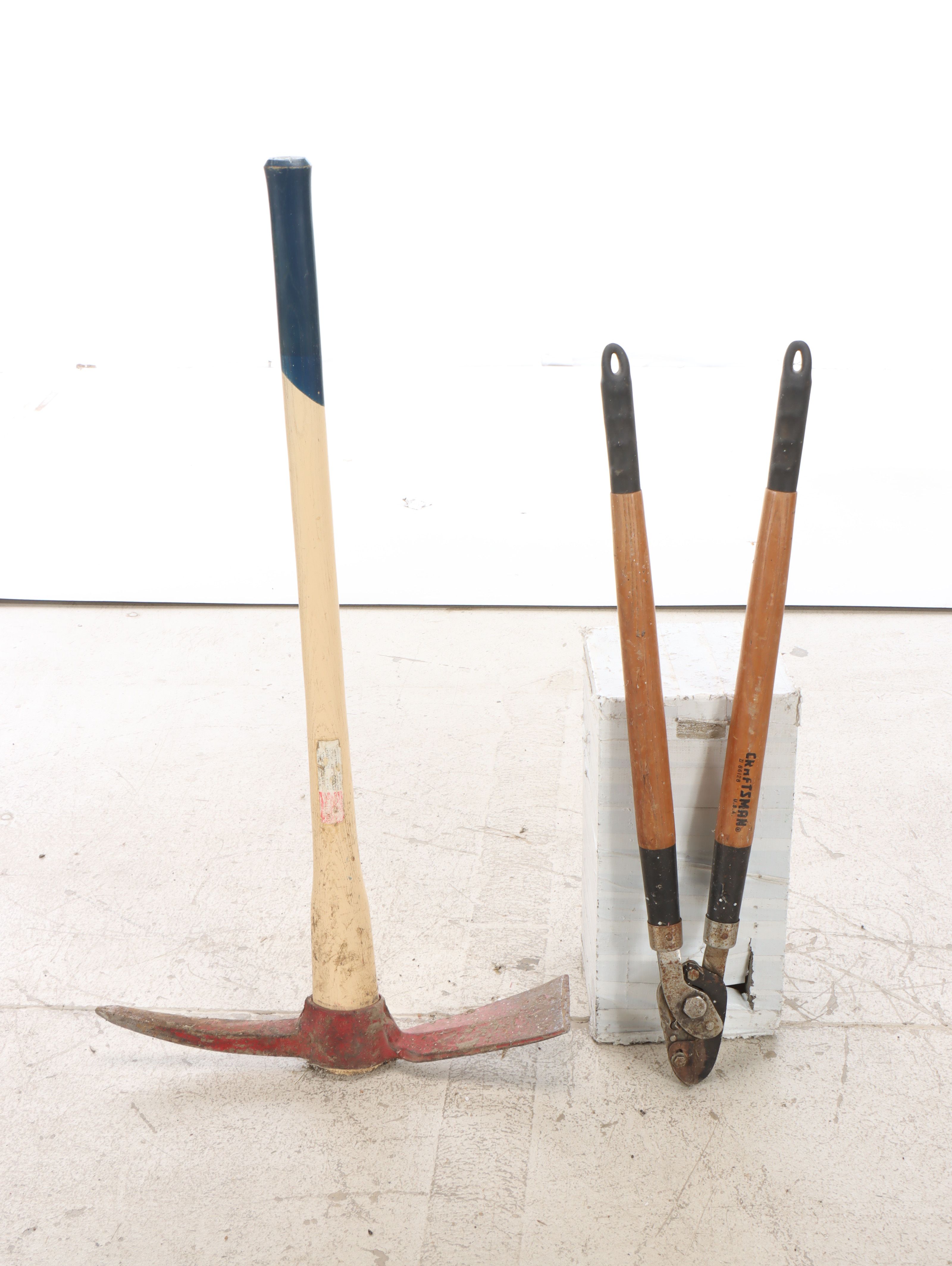 Post Hole Digger, Rakes, Forks and Other Yard Tools with Wheelbarrow